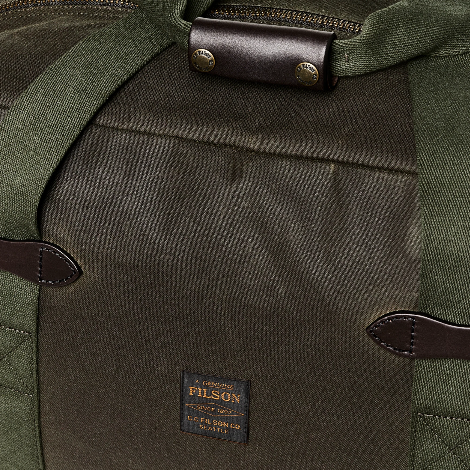 FILSON MEDIUM TIN CLOTH DUFFLE BAG - OTTER GREEN