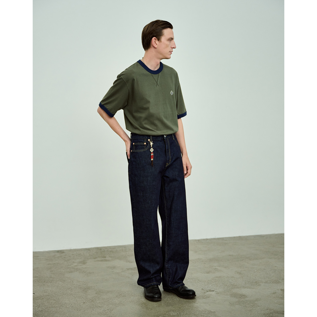 UNIFORM BRIDGE UBC RINGER S/S T-SHIRT - DARK EBONY