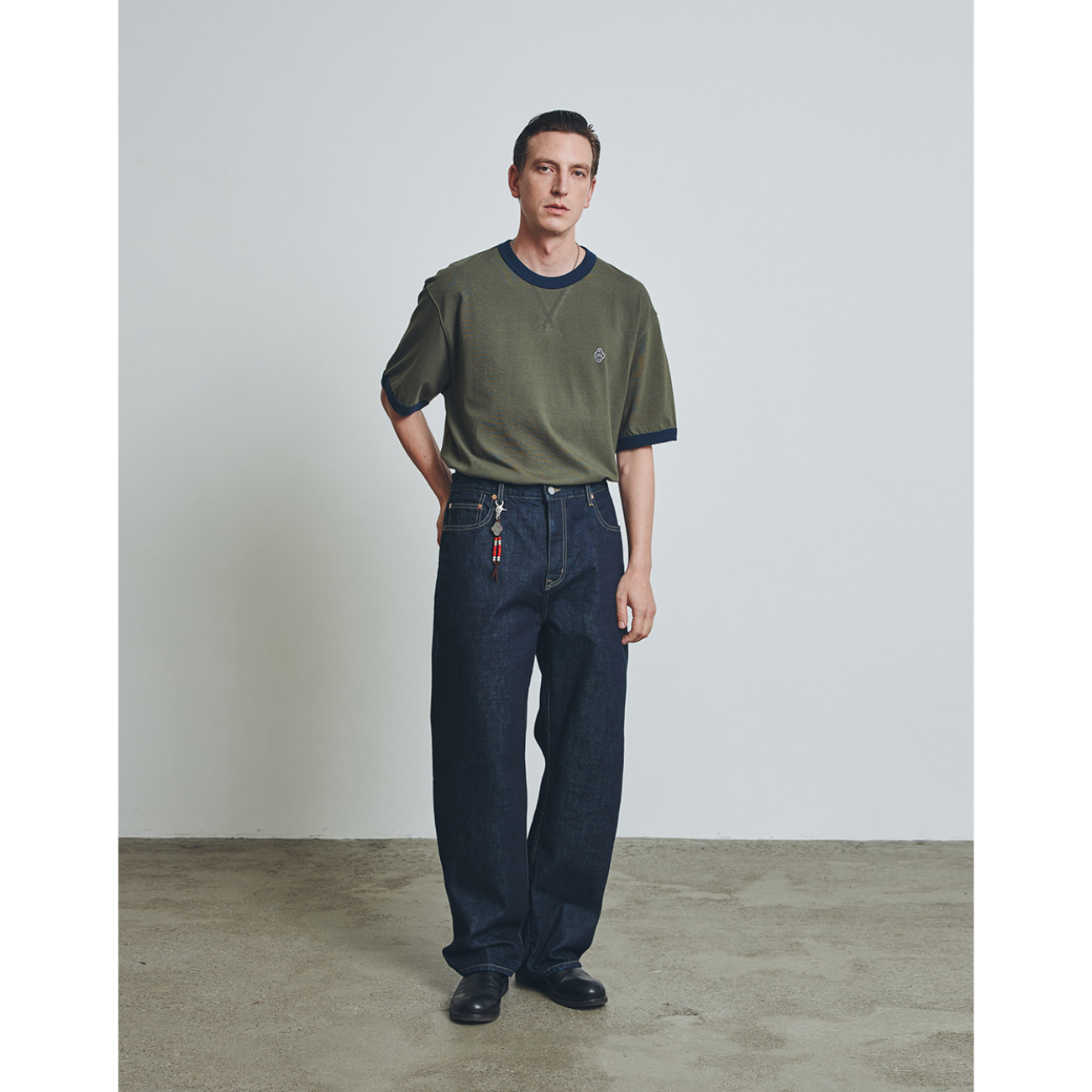 UNIFORM BRIDGE UBC RINGER S/S T-SHIRT - DARK EBONY