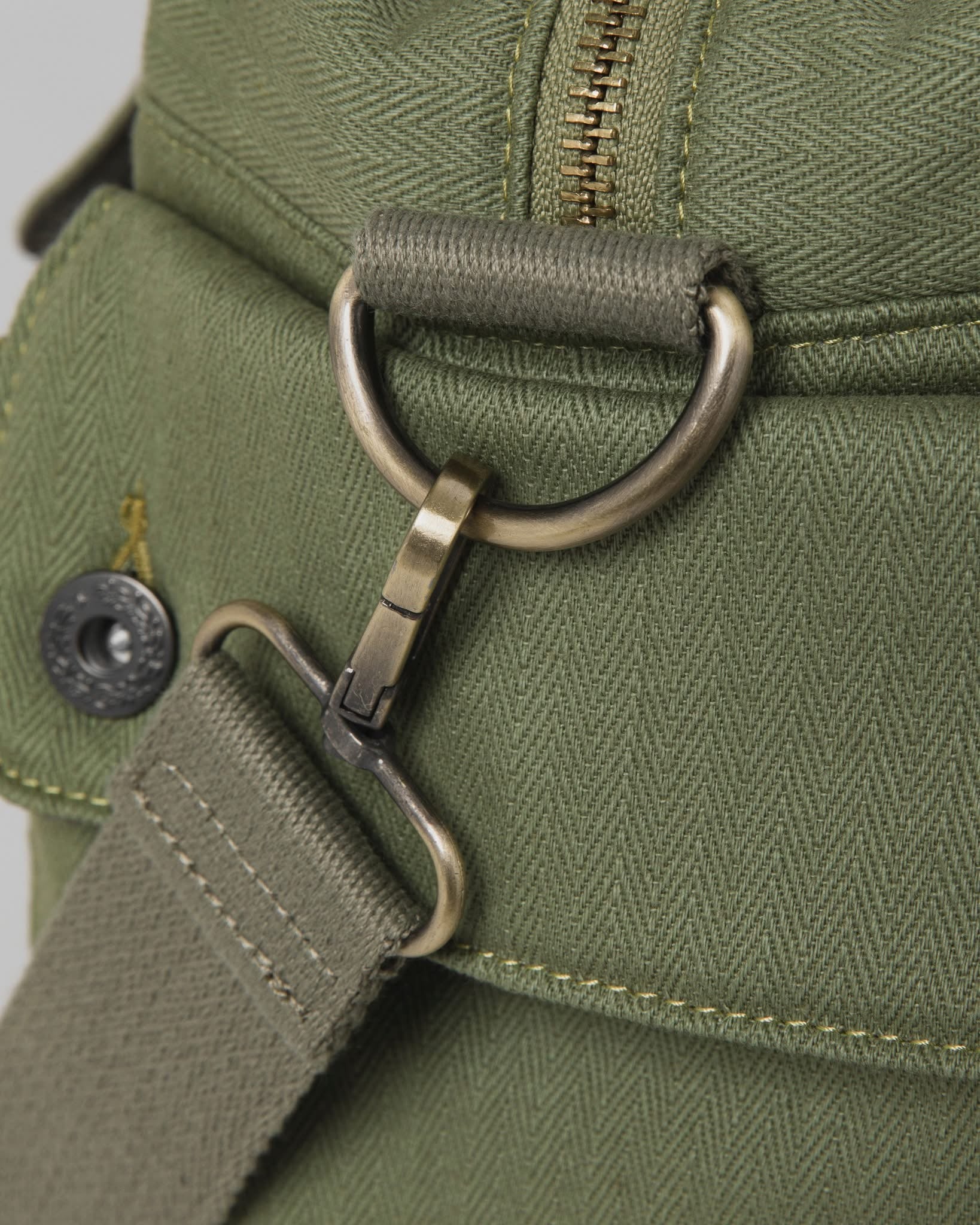 TELLURIDE MONKEY CARRIER TOTE