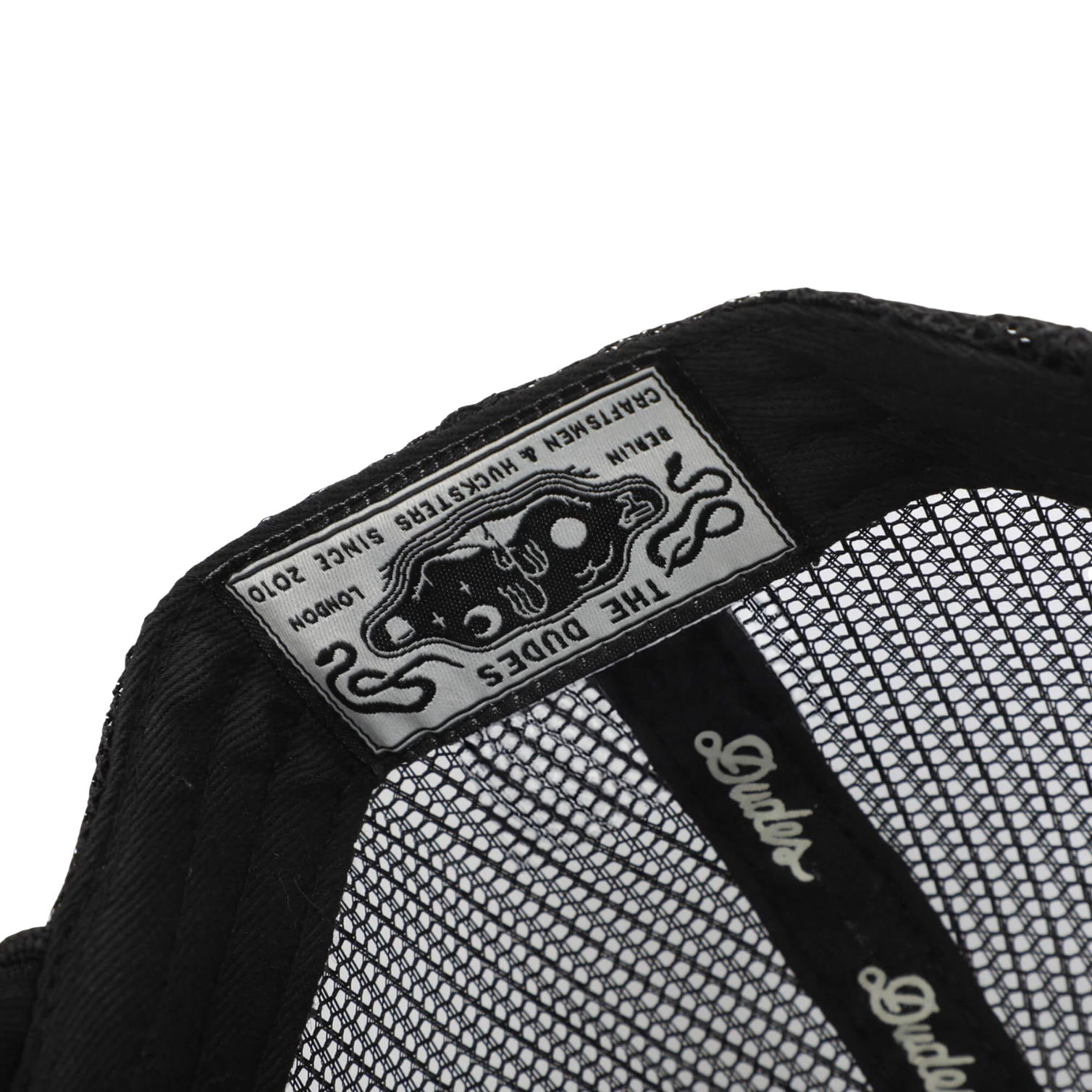 THE DUDES STONEY TRUCKER HAT - BLACK