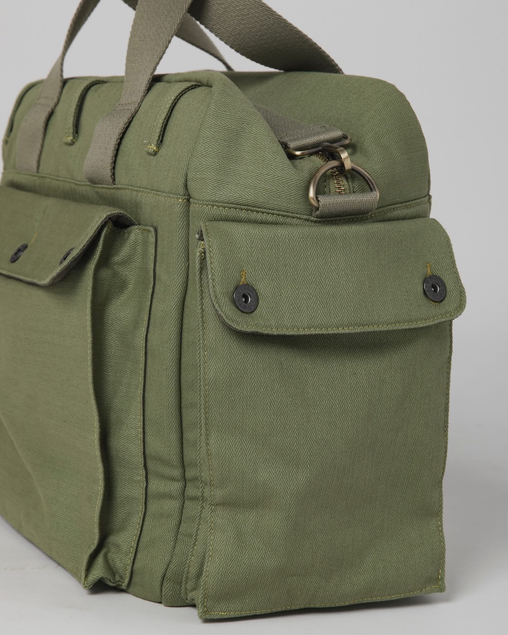 TELLURIDE MONKEY CARRIER TOTE