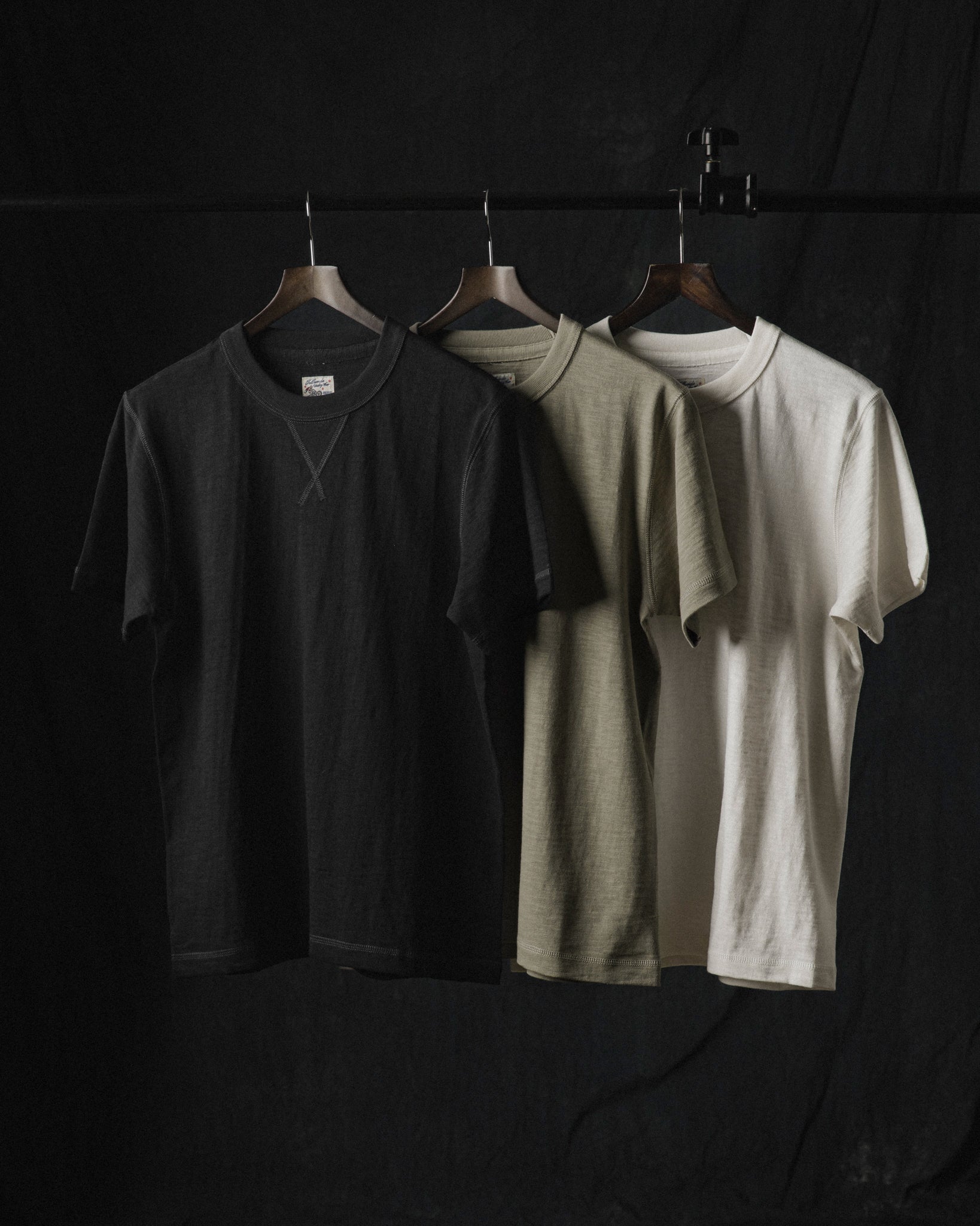 TELLURIDE LIBERTY GUSSET TEE - STONE