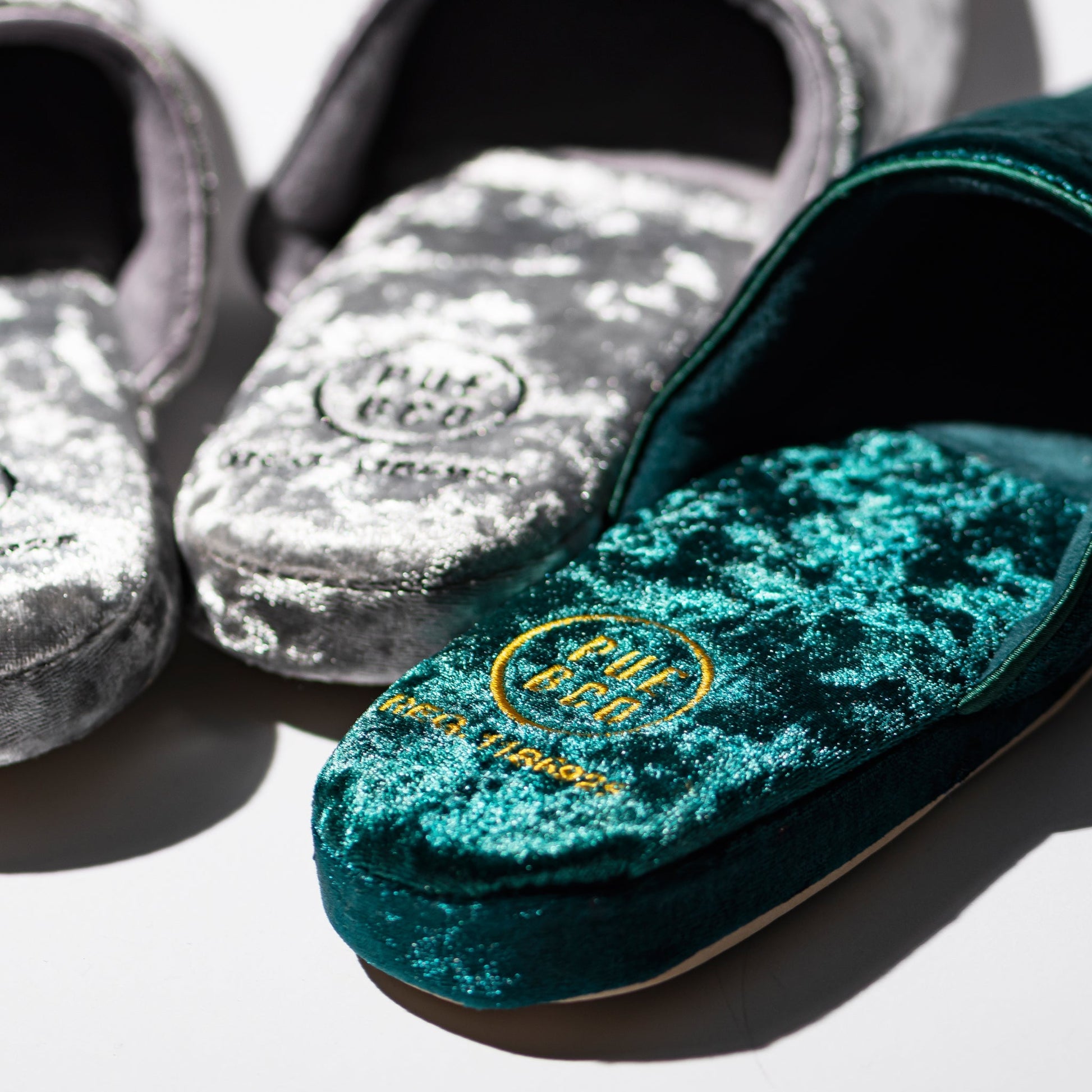 PUEBCO VELVET SLIPPER