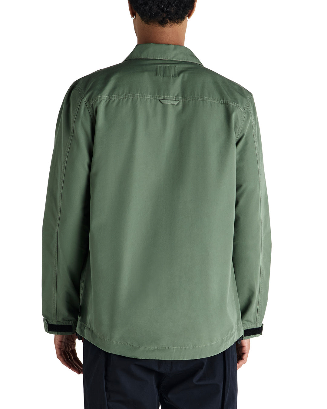 Duck Dive Zip Shirt - Clover|Model