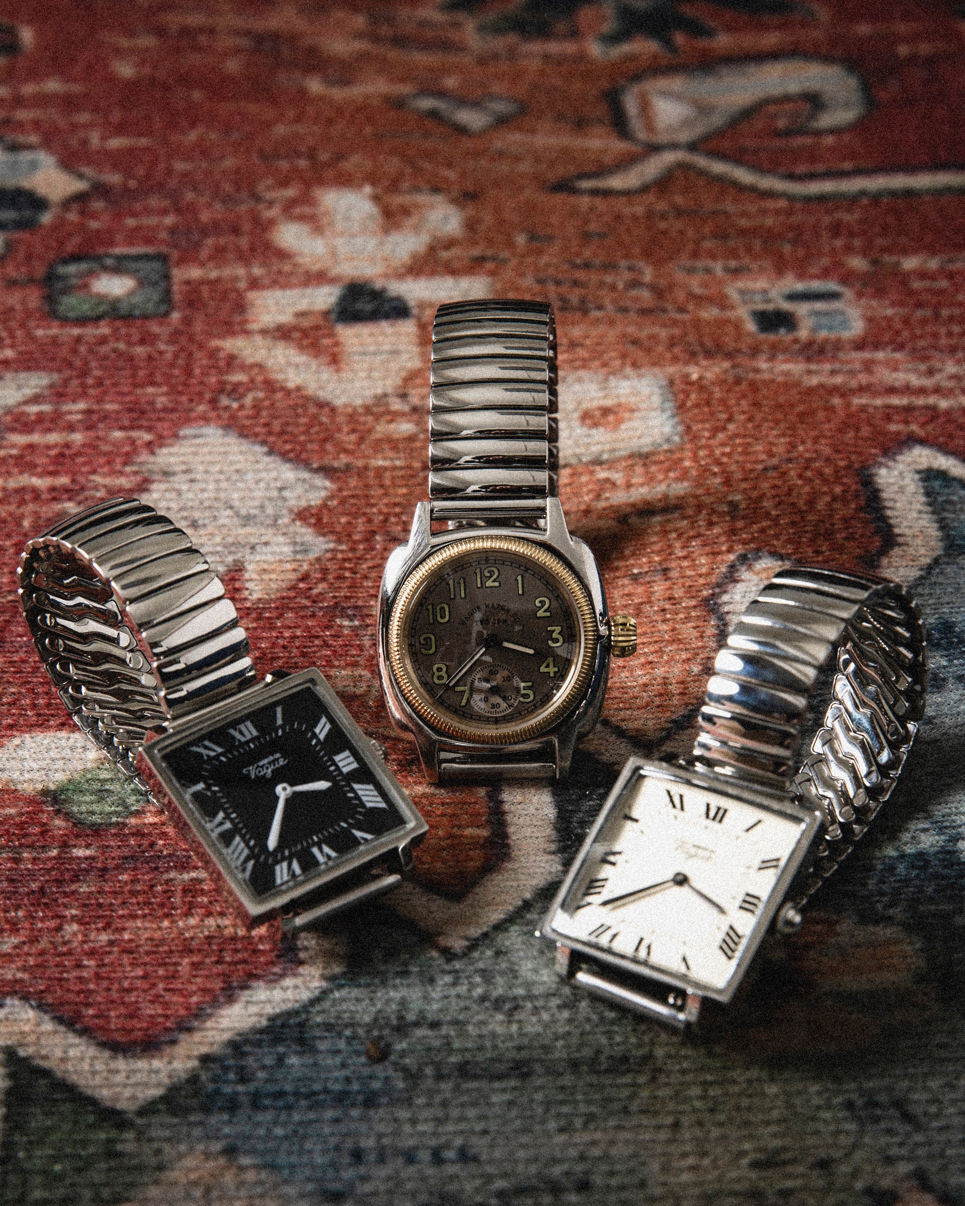 VAGUE WATCH CO COUSSIN EARLY EXTENSION - SILVER/GOLD
