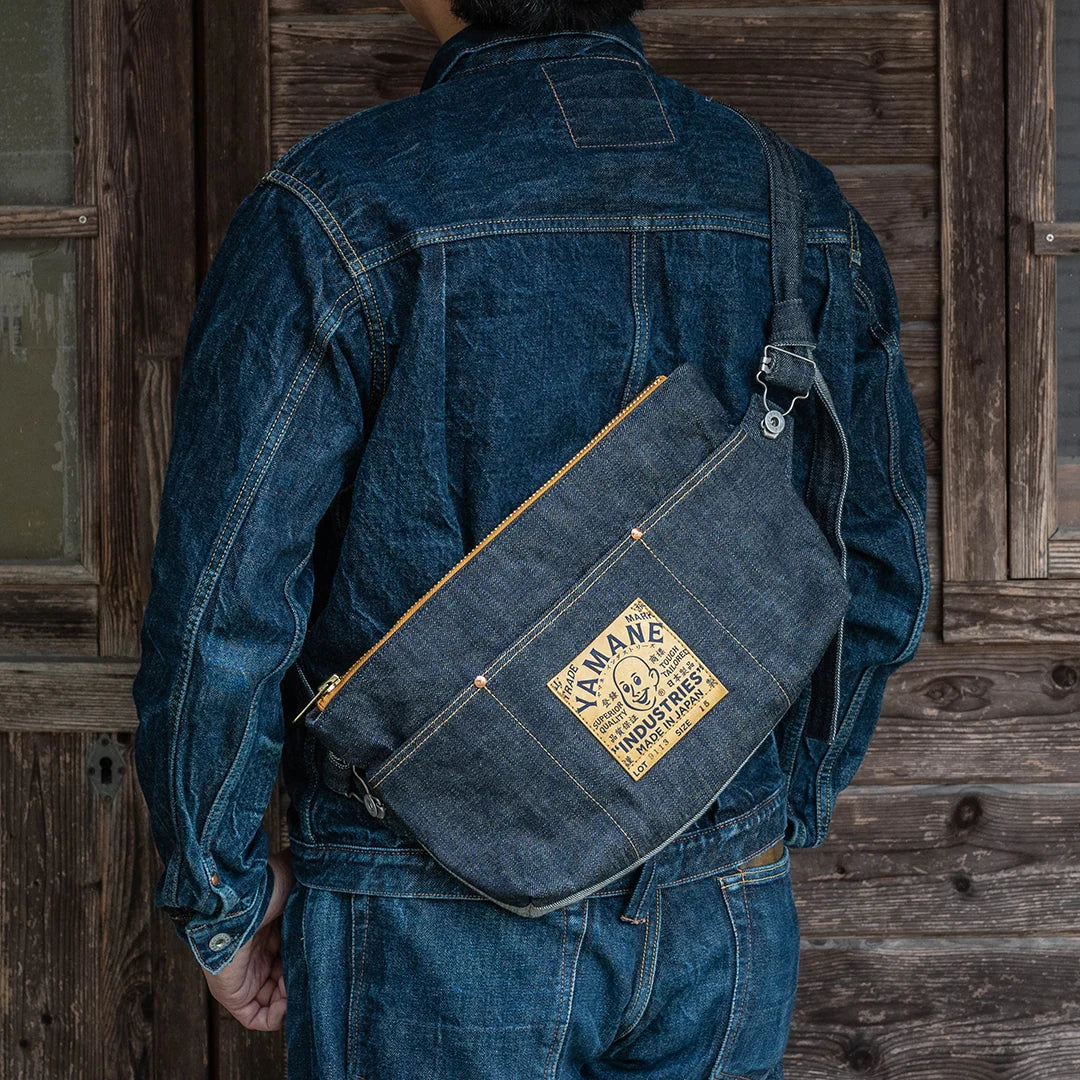 YAMANE LOT.9113 DENIM ZIP SHOULDER BAG WIDE 15 INCH - DENIM