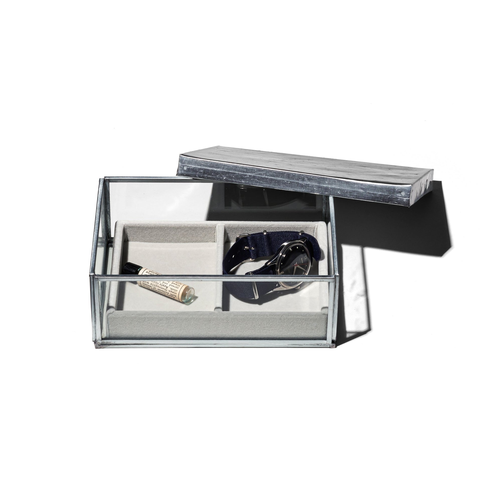 Puebco Glass Box With Recycle Steel Lid / Jewelry Single — front view