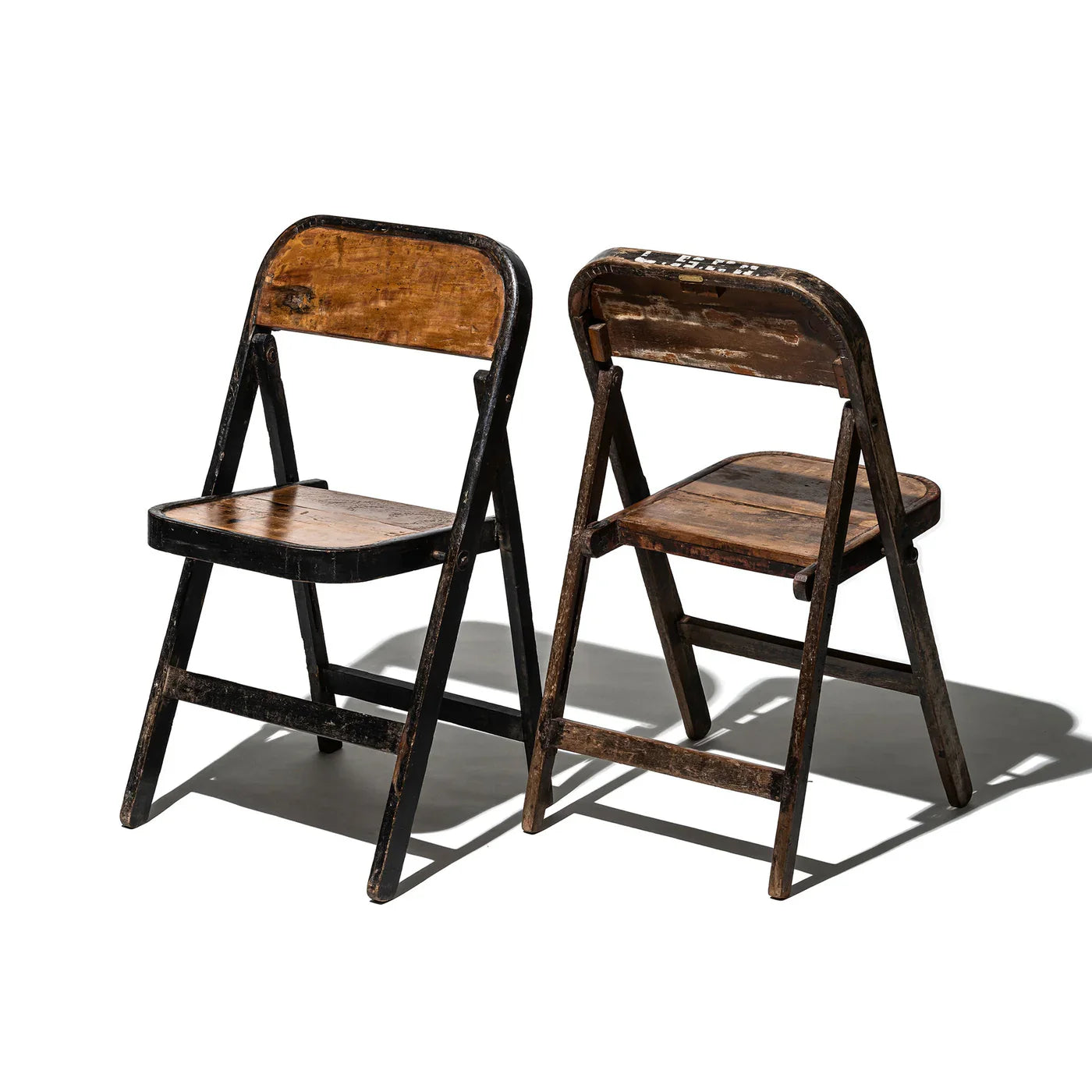 PUEBCO - WOODEN CINEMA CHAIR