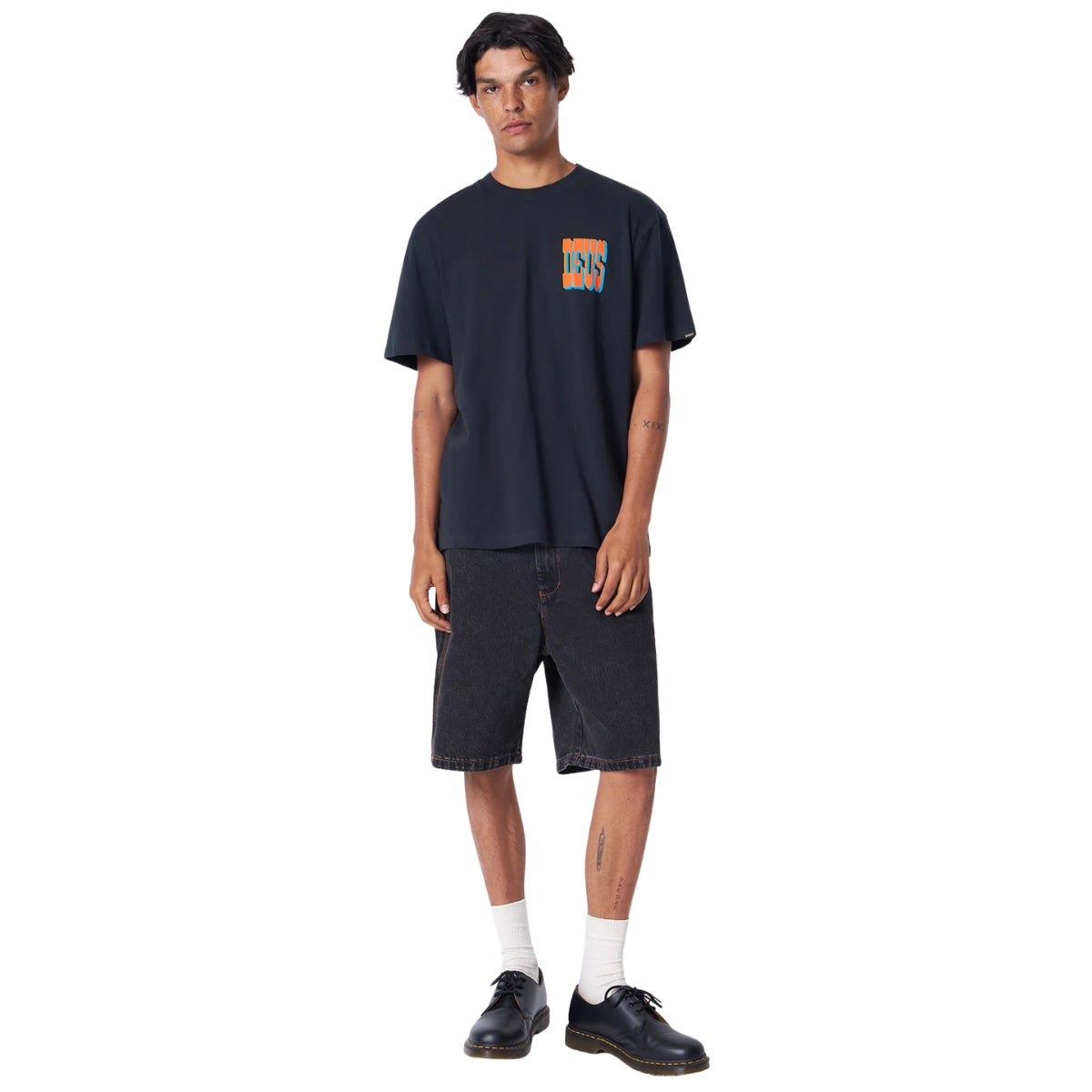 DEUS EX MACHINA KOI NO YOKAN TEE - BLACK