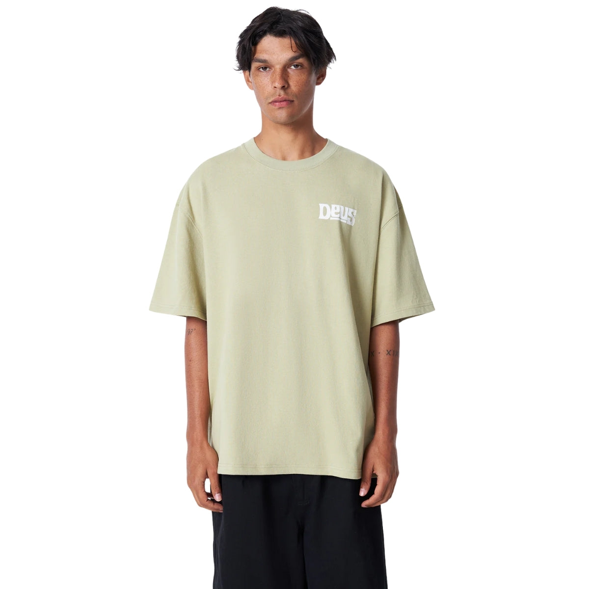 DEUS EX MACHINA SOUNDWORM TEE - SAGE