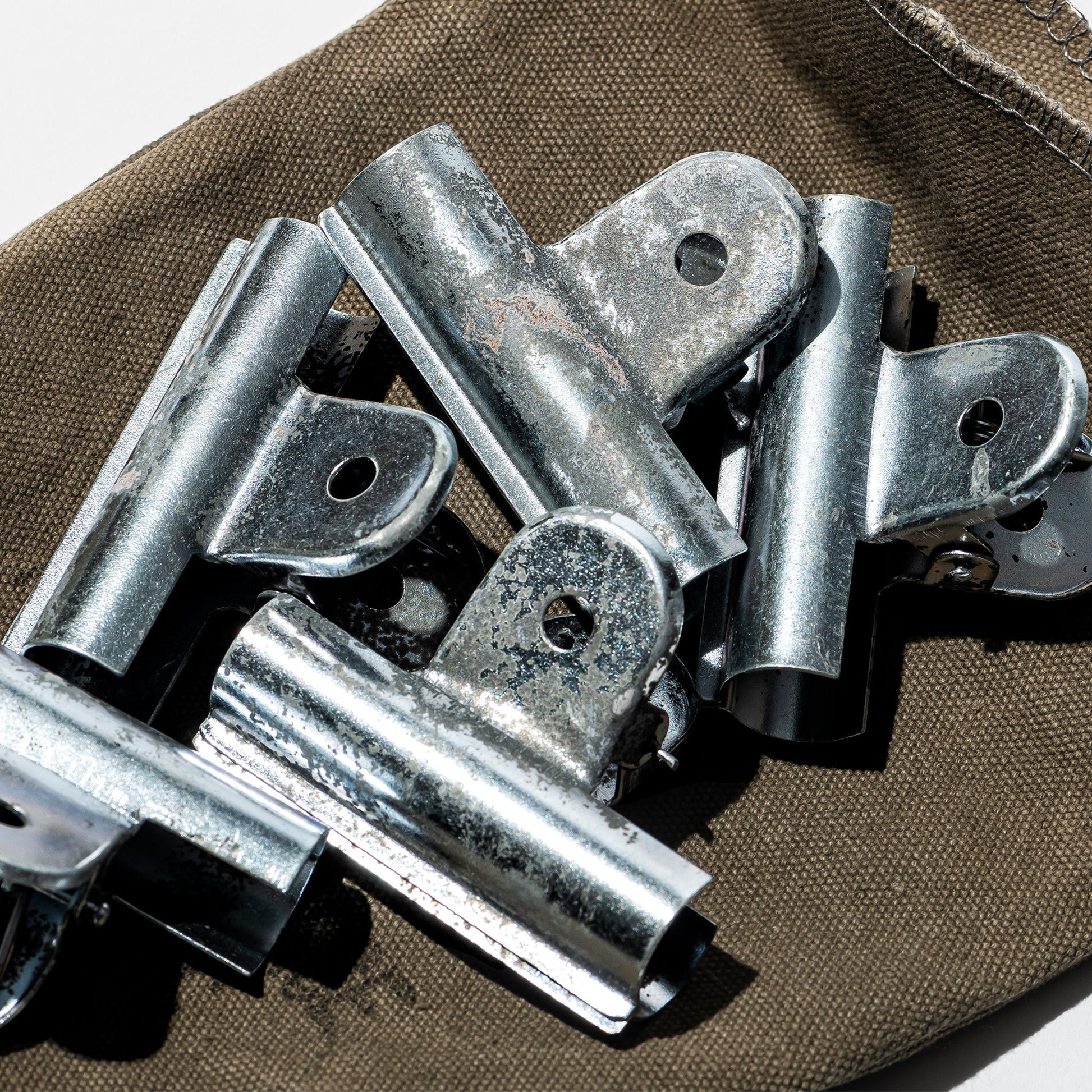 PUEBCO LARGE CLIP