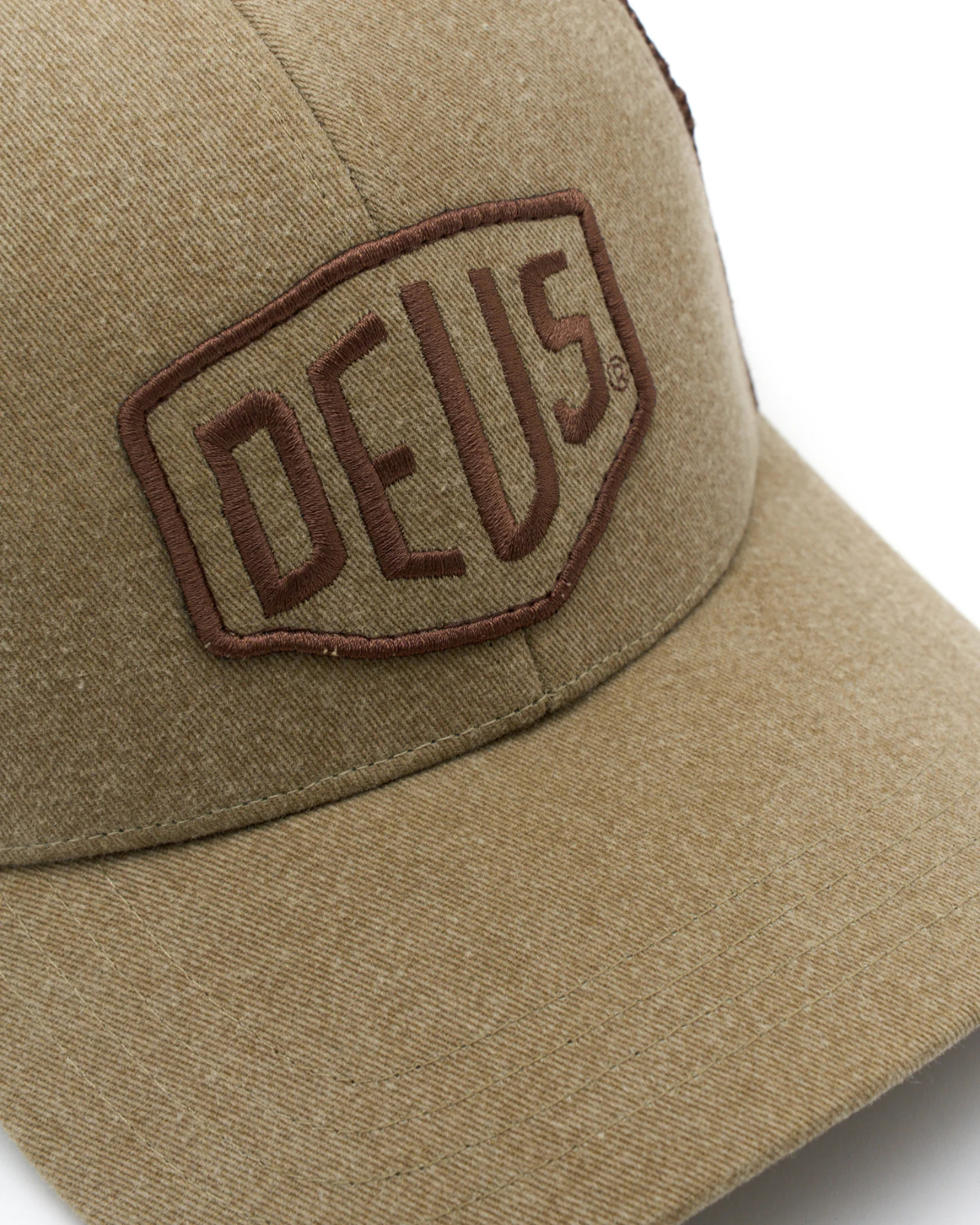 DEUS EX MACHINA SHIELD TRUCKER - DIJON