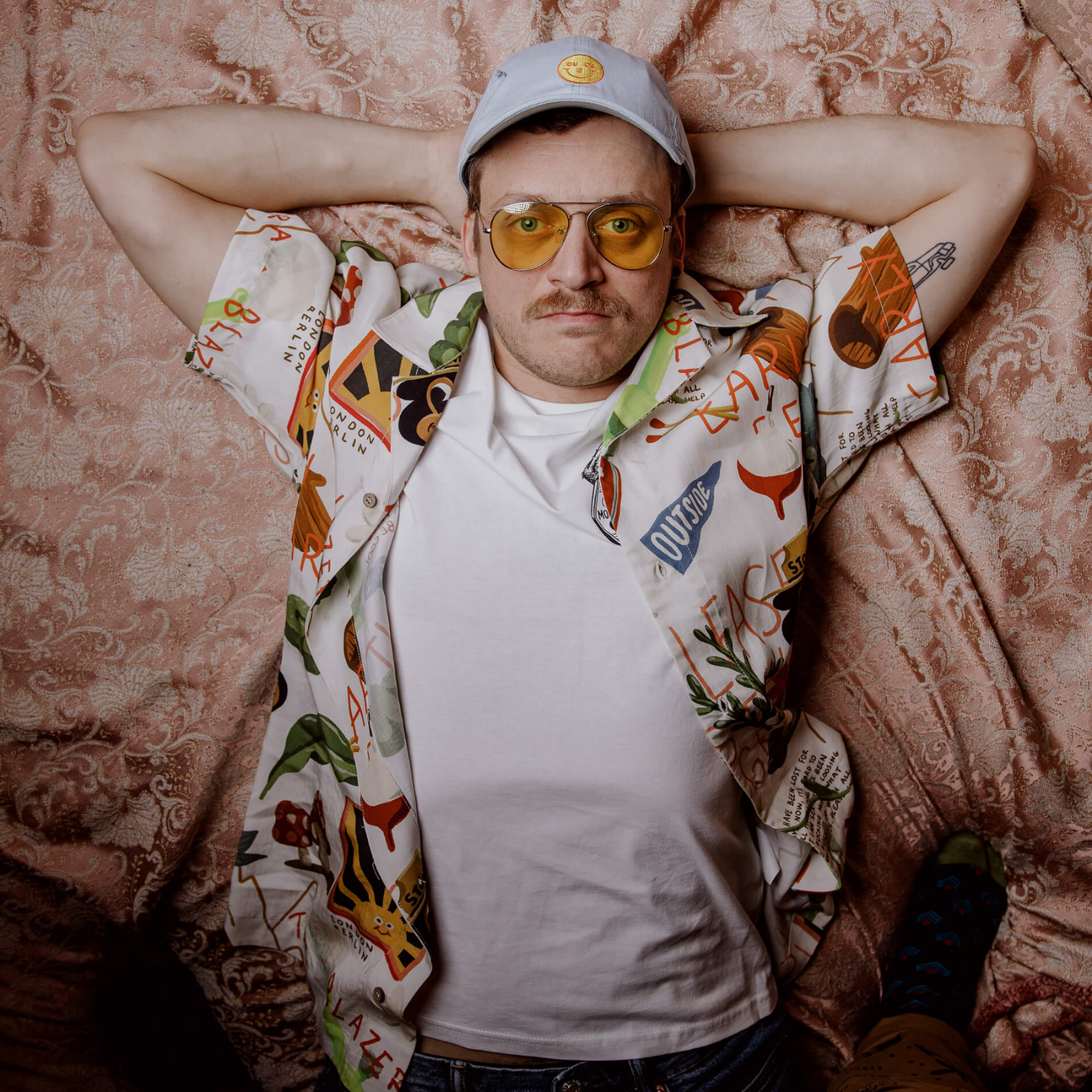 THE DUDES TREASURE TRAIL WHITE HAWAIIAN SHIRT - MULTICOLOR