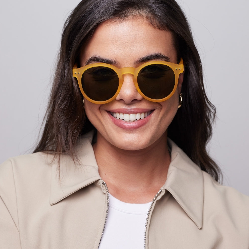 Izipizi Sun M Yellow Honey Green Lenses — Yellow Honey — view 4
