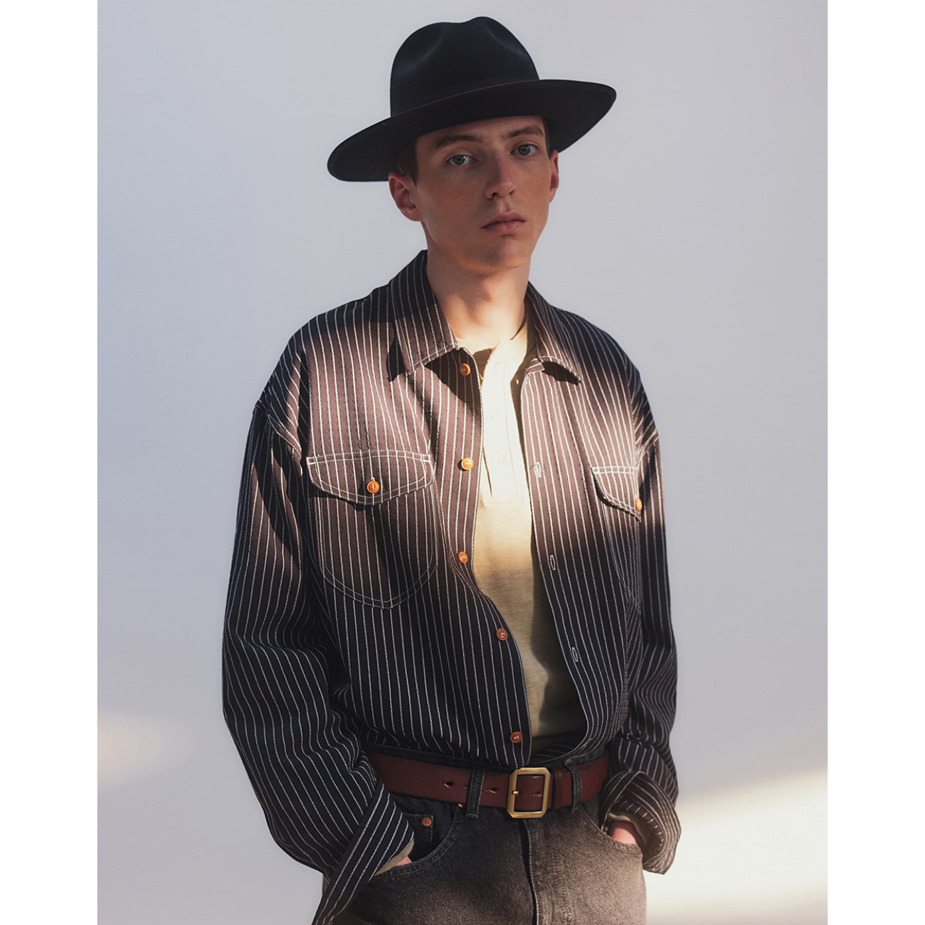 UNIFORM BRIDGE POCKET STRIPE SHIRTS - BEIGE