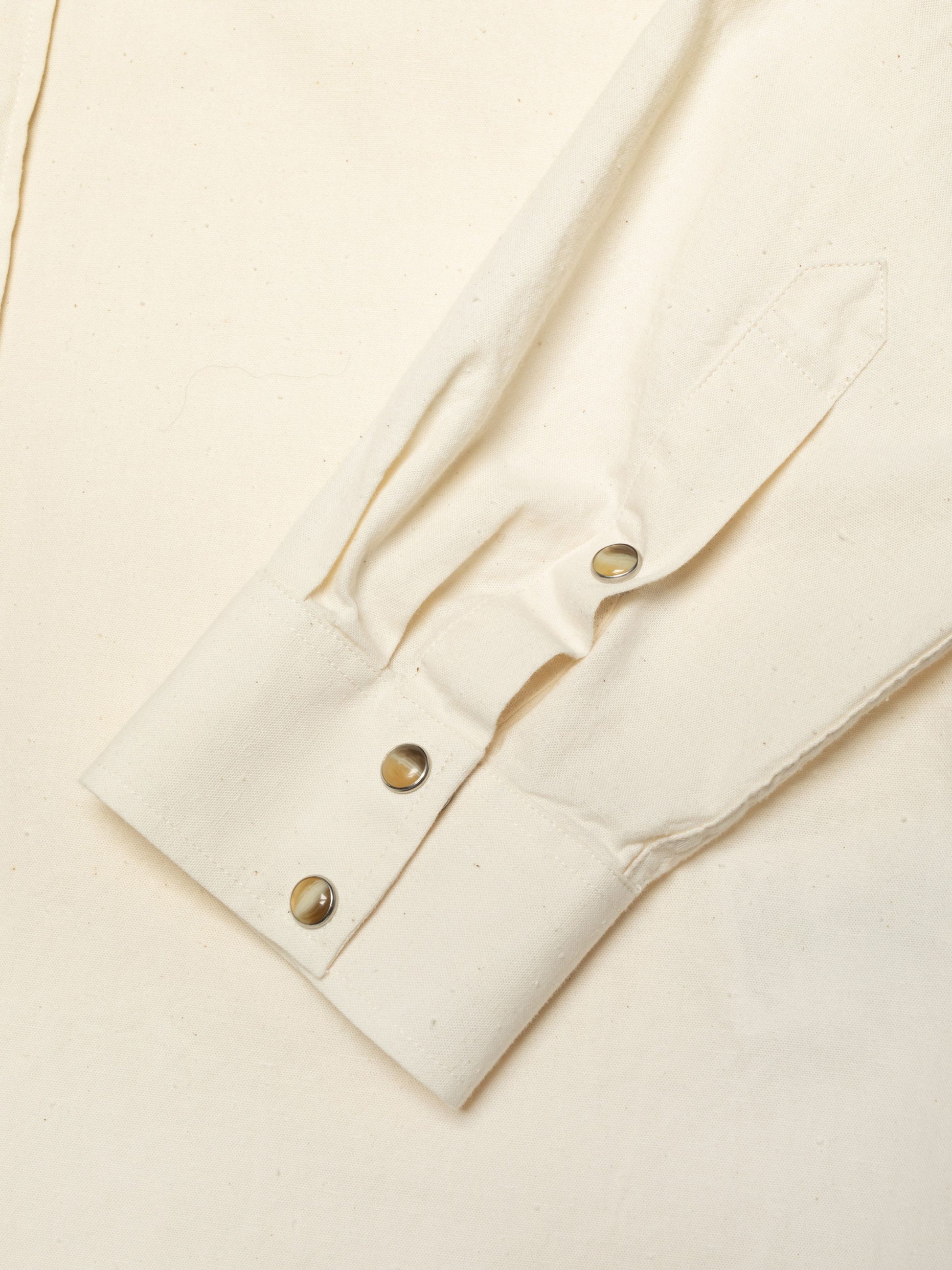 NUDIE JEANS GEORGE CHAMBRAY WESTERN SHIRT - ECRU