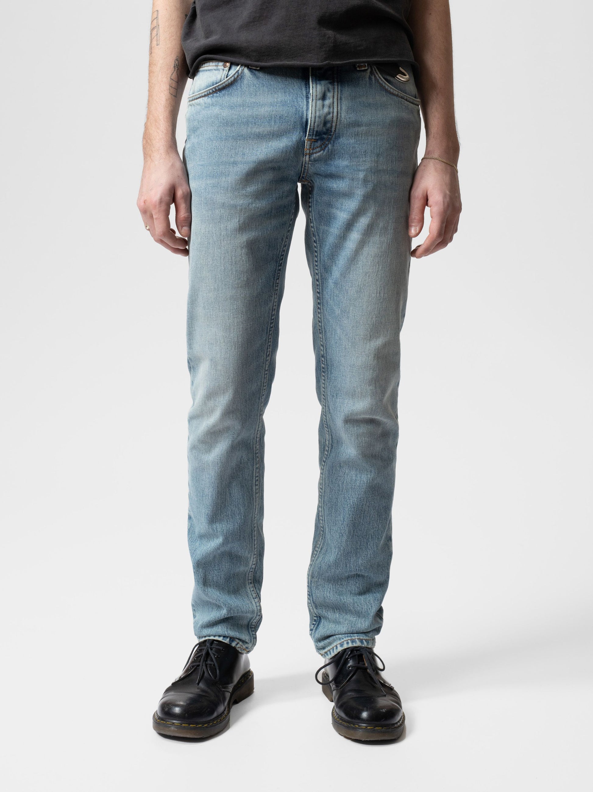 NUDIE JEANS SOLID OLLIE - CLOUD BLUE