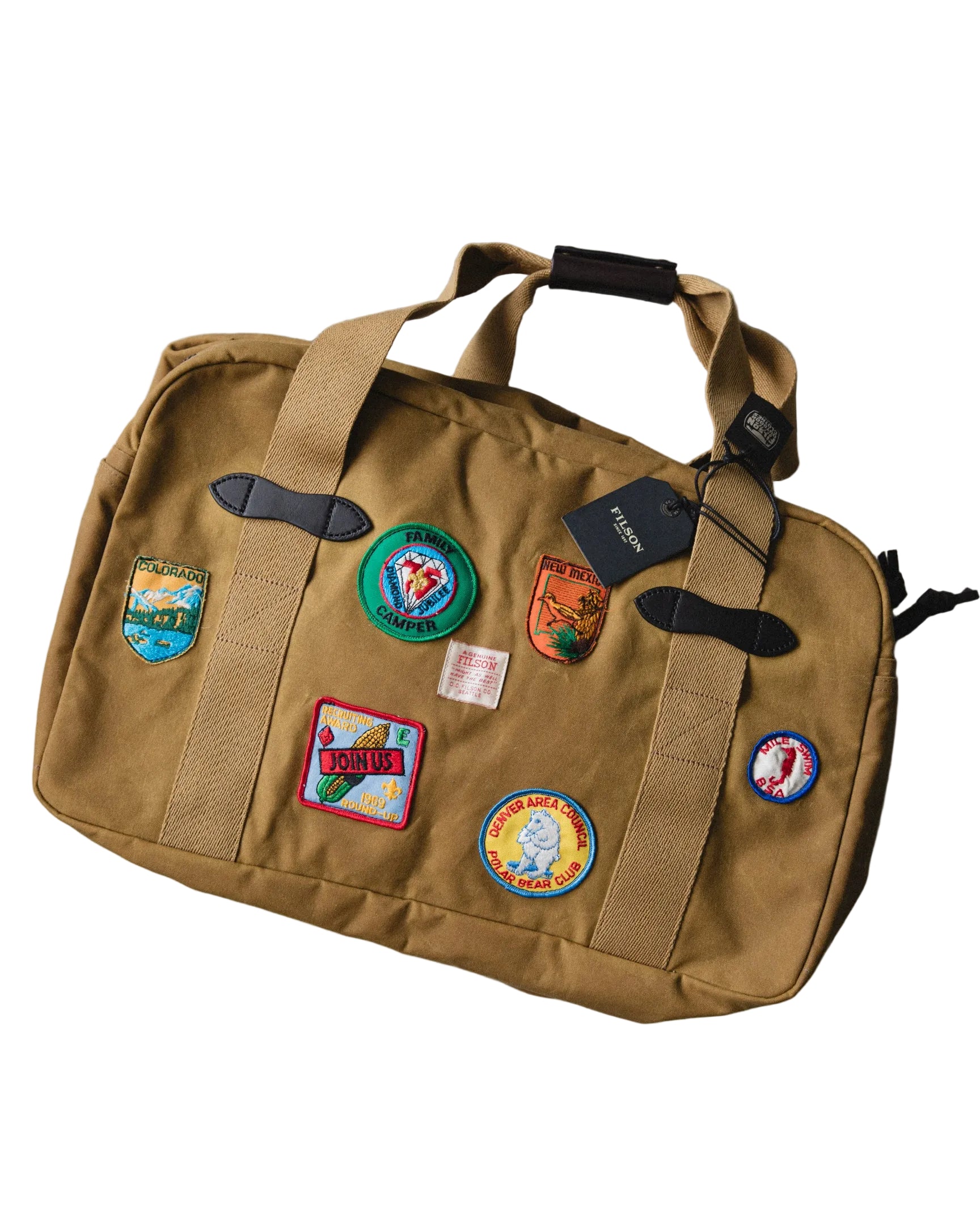 FILSON LIMITED EDITION ORIGINAL MEDIUM TIN CLOTH DUFFLE BAG WITH PATCH - DARK TAN 001