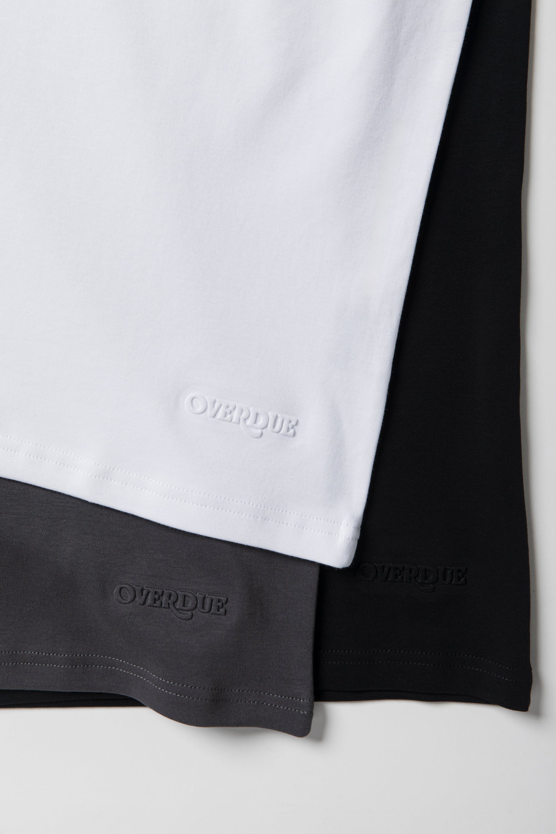OVERDUE OVERSIZED T SHIRT CECILIA - BLACK