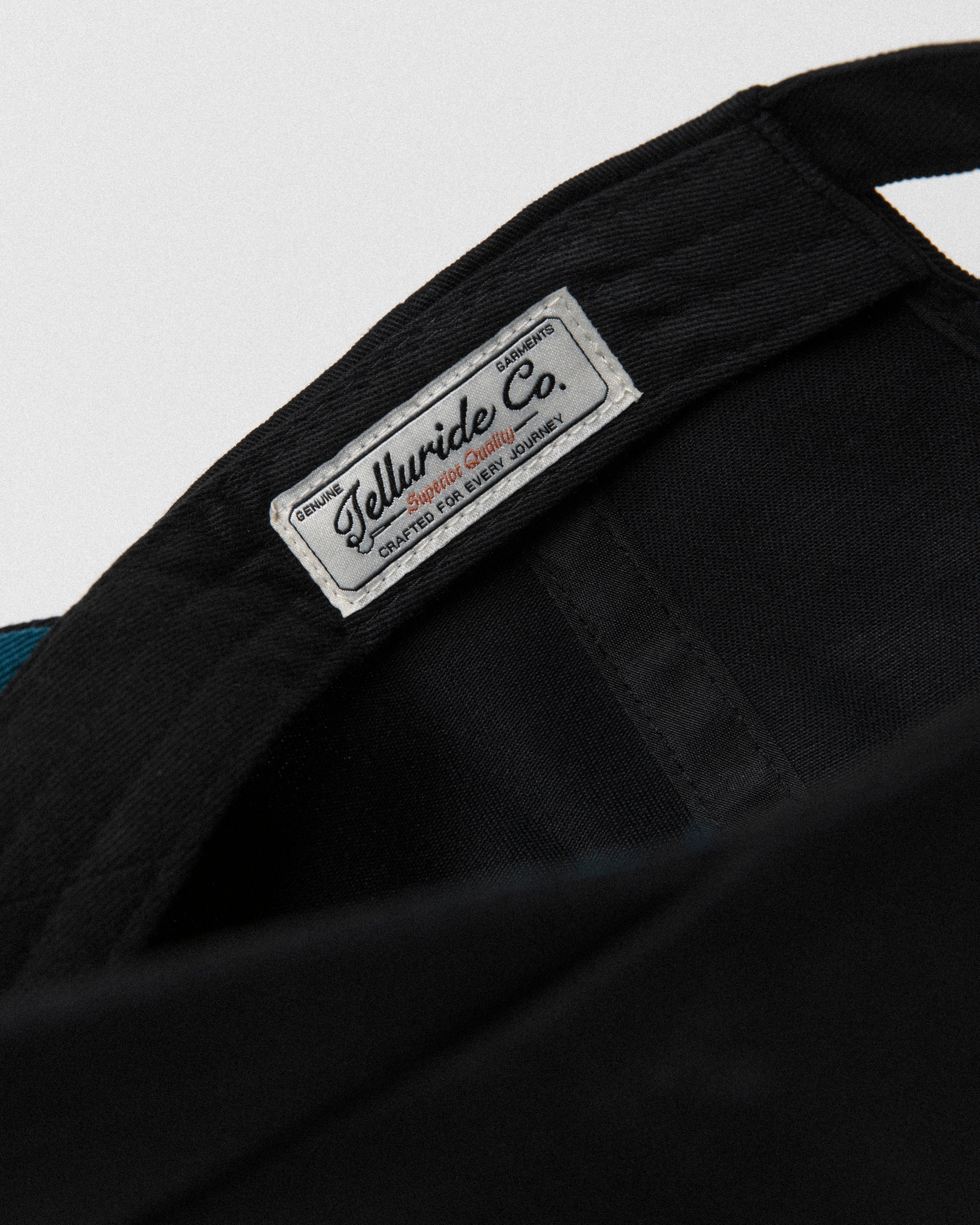 TELLURIDE MOTOR CAP - CROW