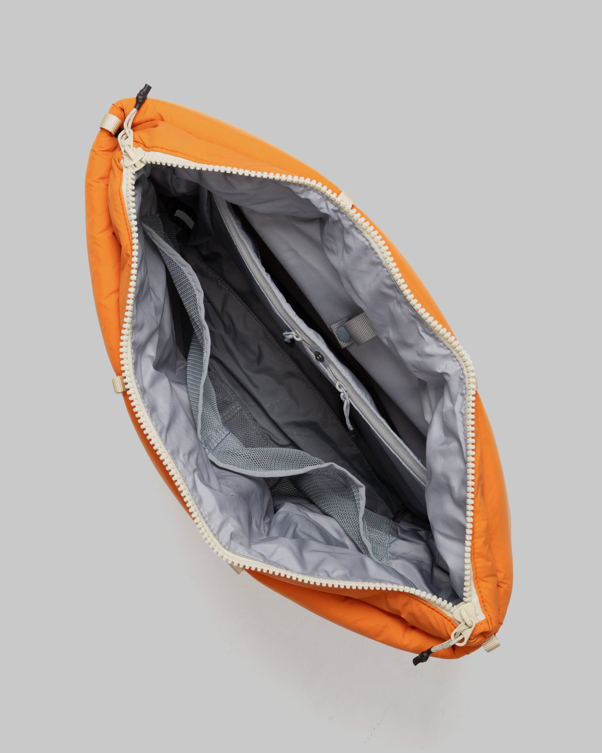 TOPOLOGIE CLOUD TOTE