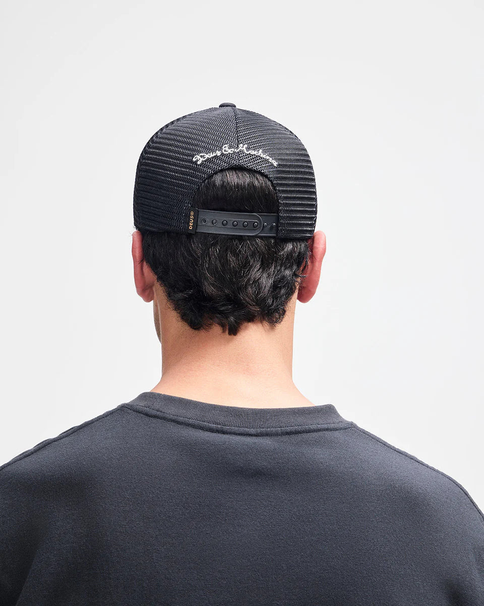 DEUS EX MACHINA FORECOURT TRUCKER - BLACK