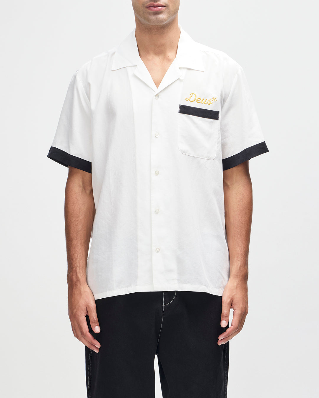 D261MSH314-HissstericalBowlingShirt|Model