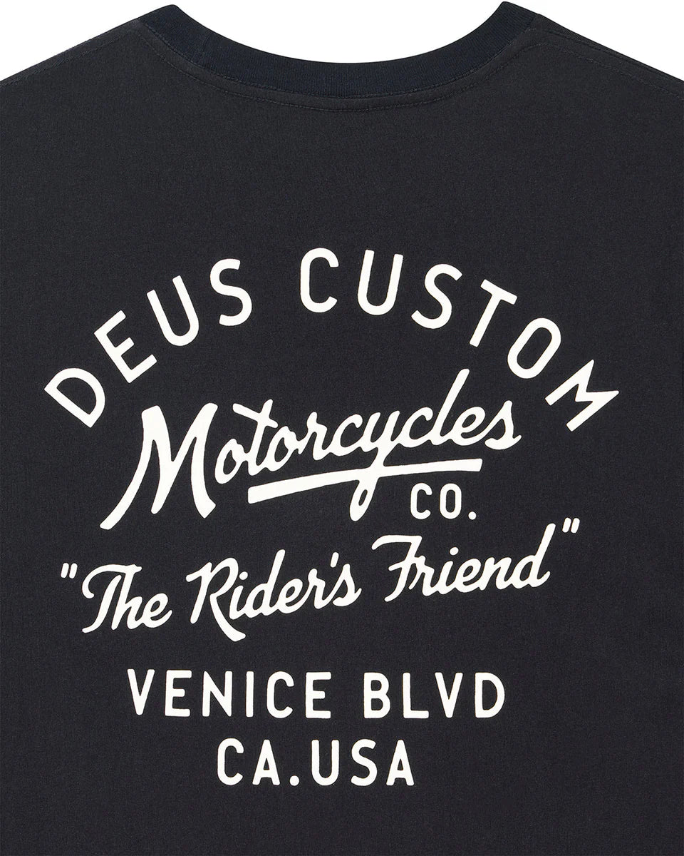 DEUS EX MACHINA CAMBER TEE - BLACK