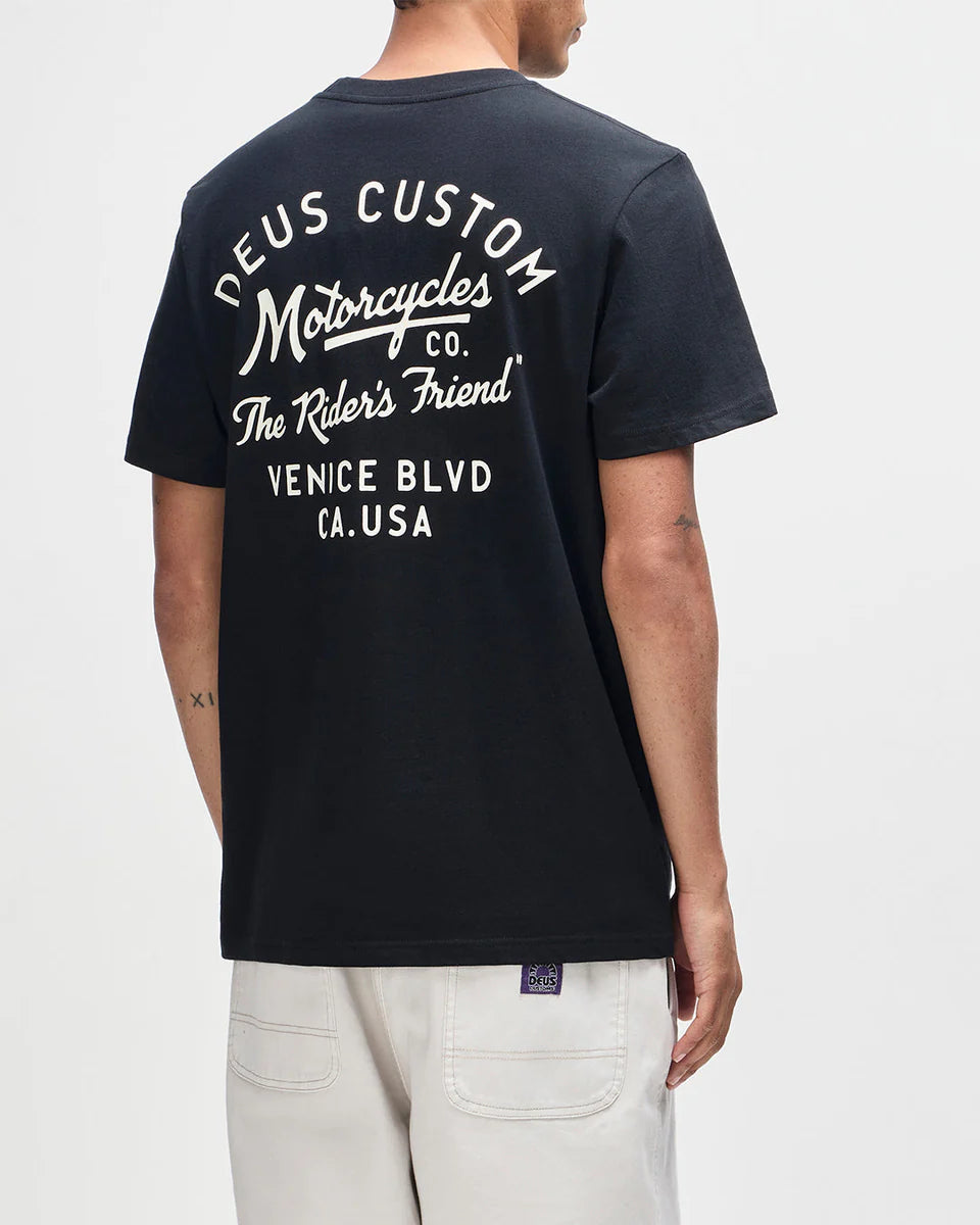 DEUS EX MACHINA CAMBER TEE - BLACK