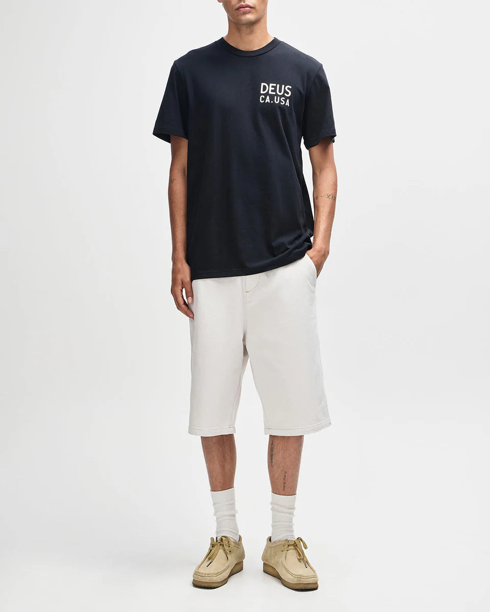 DEUS EX MACHINA CAMBER TEE - BLACK