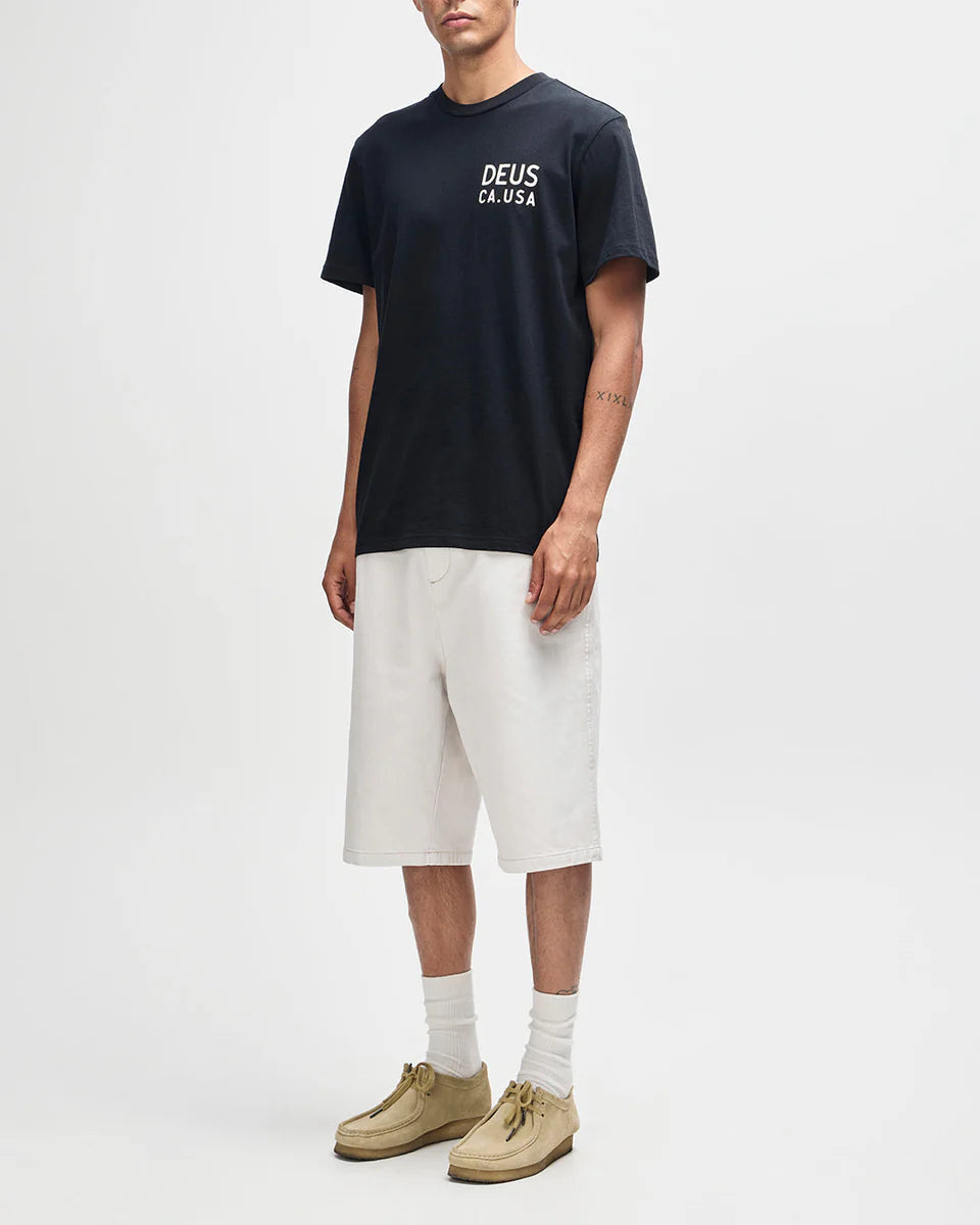 DEUS EX MACHINA CAMBER TEE - BLACK