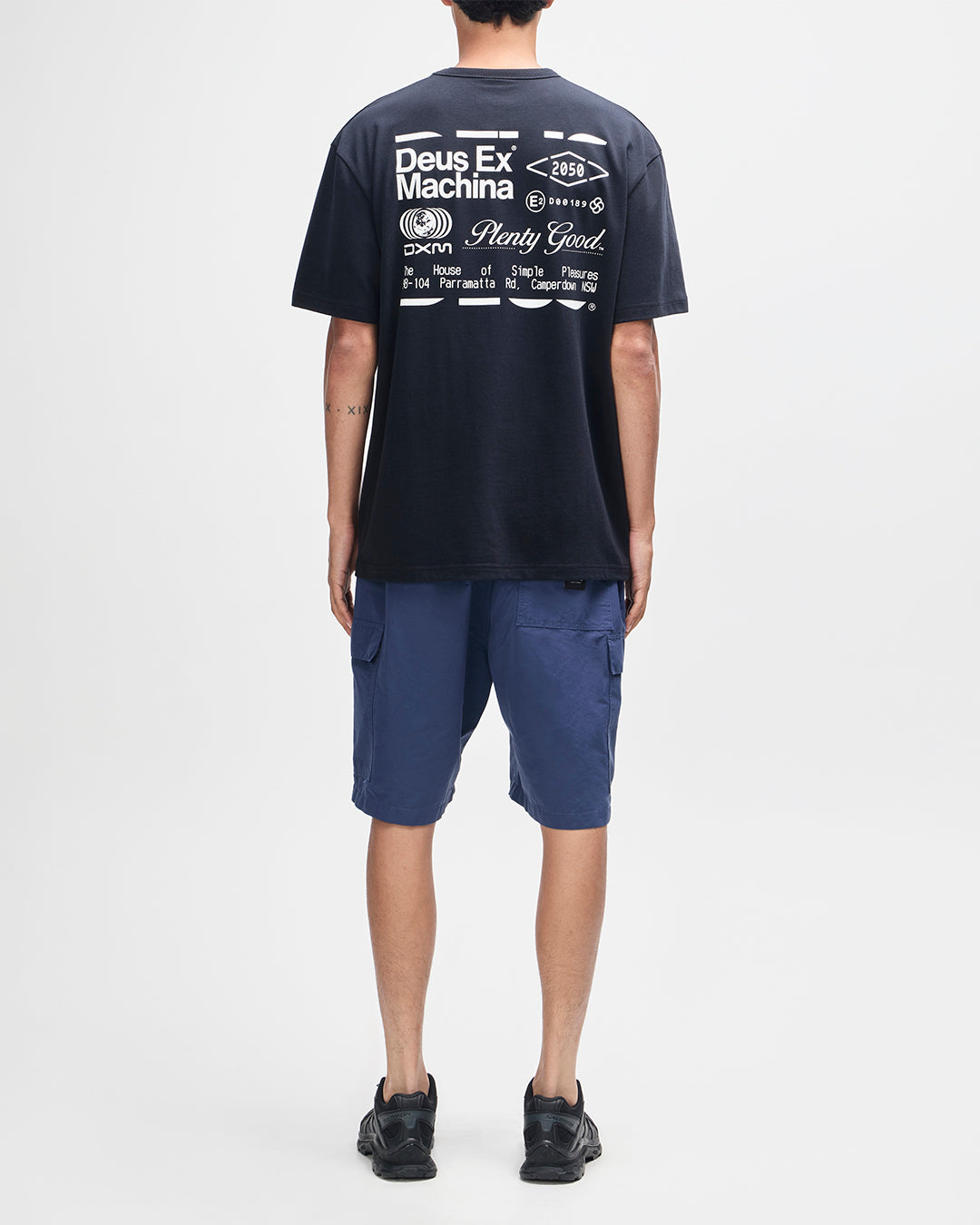 DEUS EX MACHINA Plenty Good Tee - Black