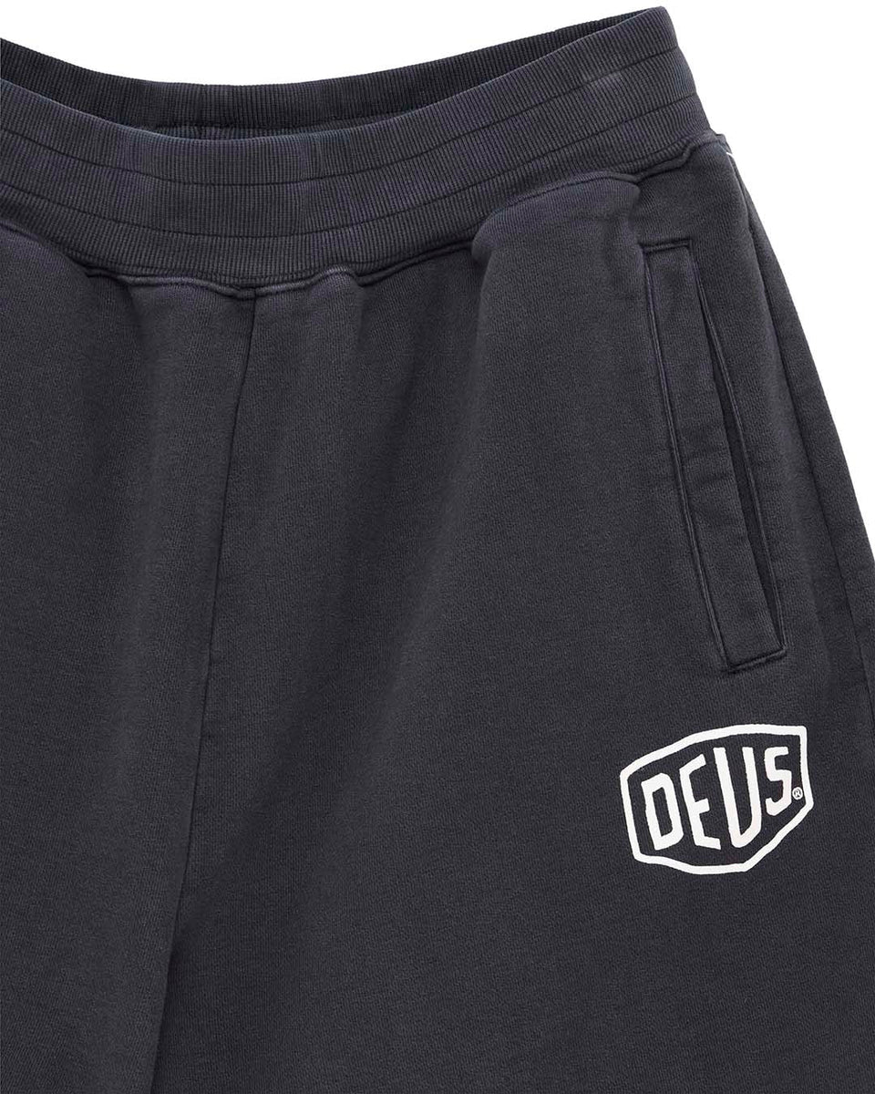 DEUS EX MACHINA SHIELD GARMENT DYED TRACK SHORT - BLACK