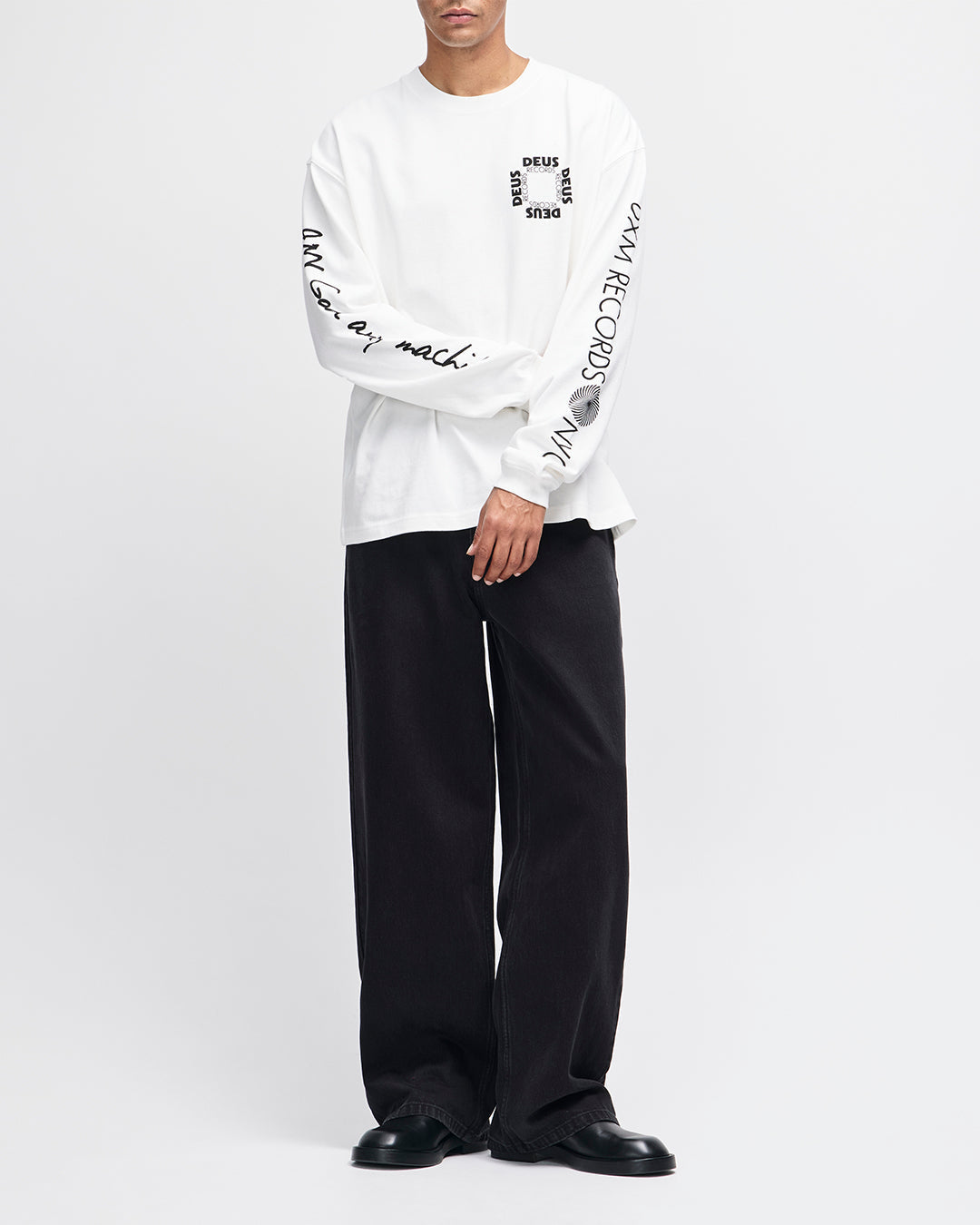 DEUS EX MACHINA DEFACTO LS TEE - VINTAGE WHITE