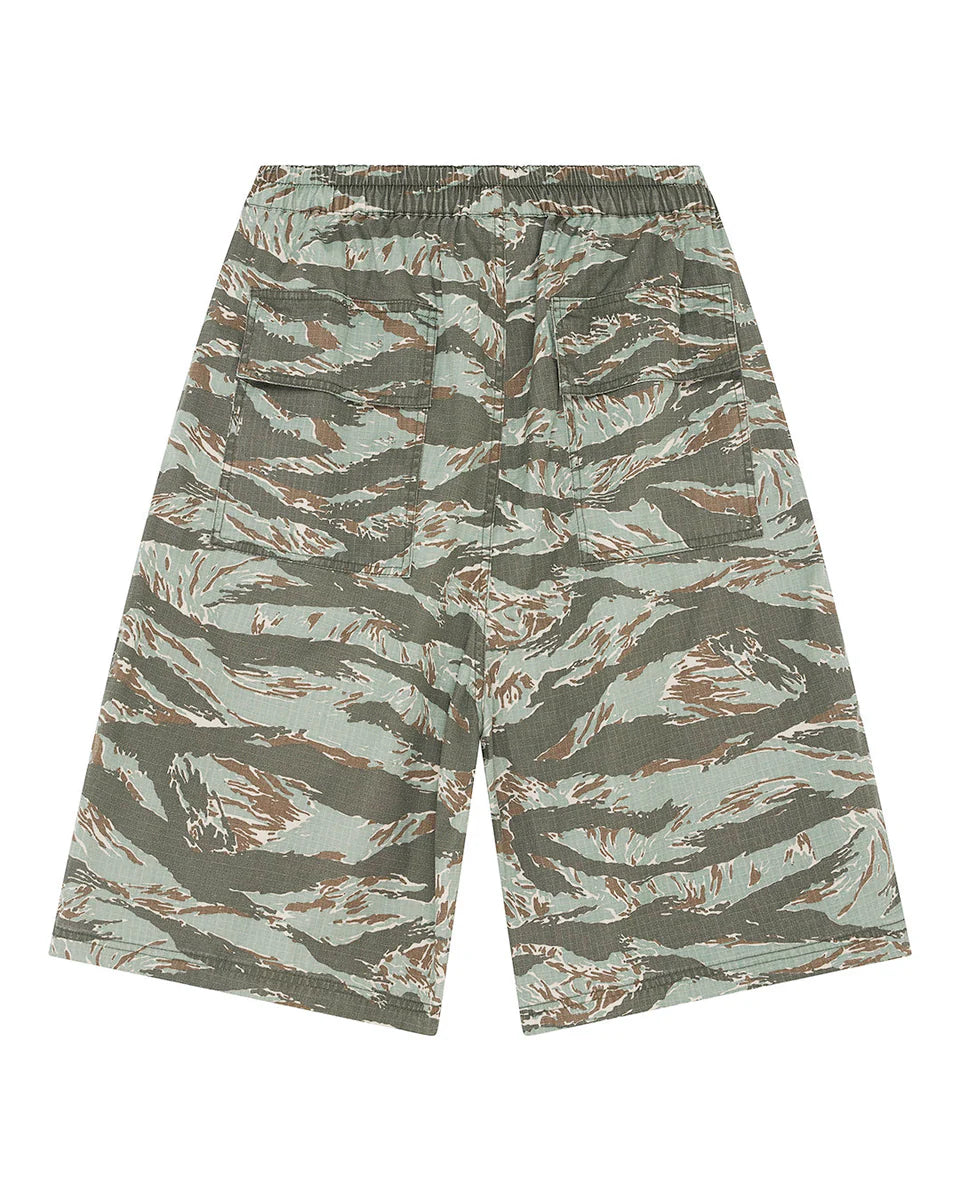 DEUS EX MACHINA UNFORSEEN SHORT - GROUND COVER GREEN