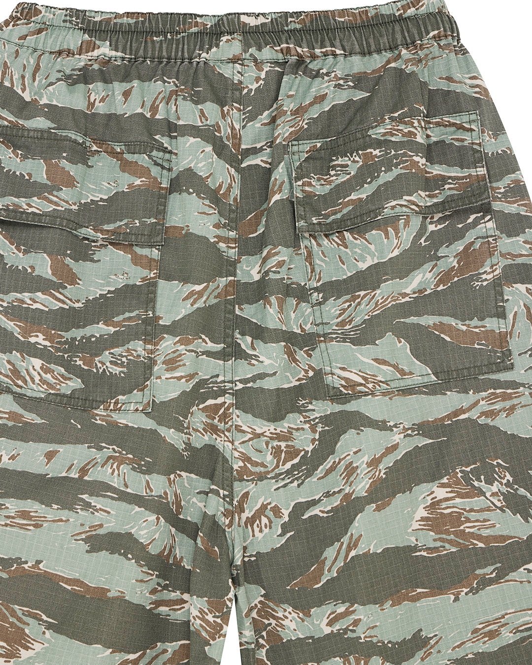 DEUS EX MACHINA Unforseen Short - Ground Cover Green