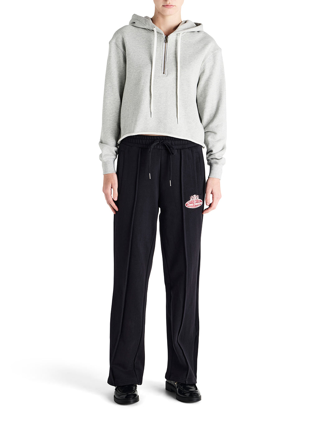 Insomnia Trackpant - Black Beauty|Model