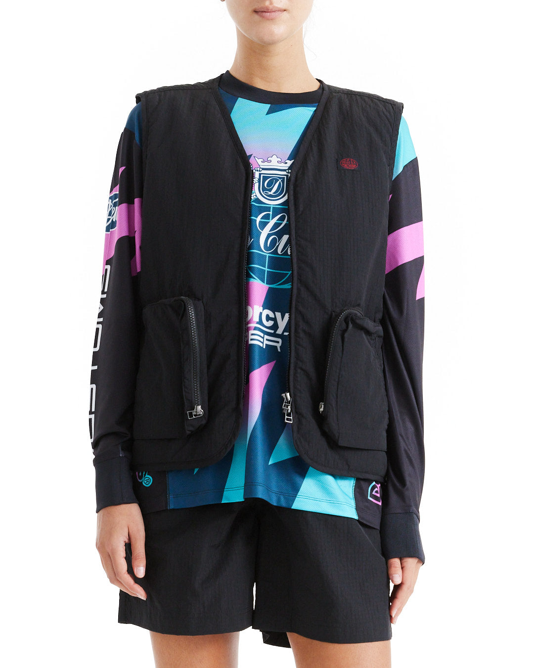 Paper Street Vest - Black Beauty|Model