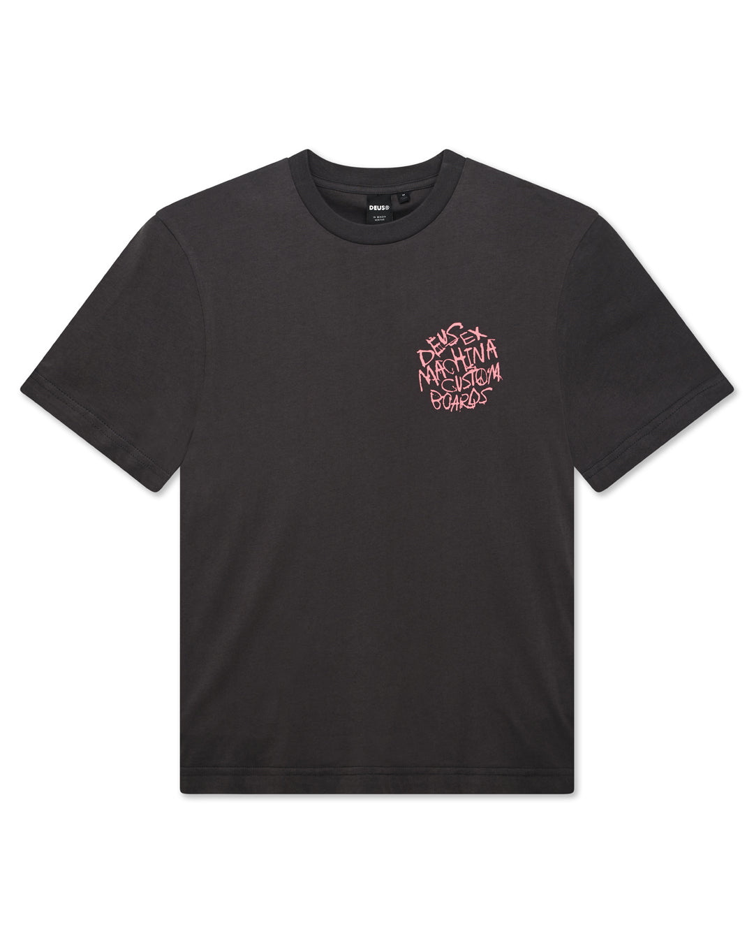 scrambler-tee-anthracite|Model