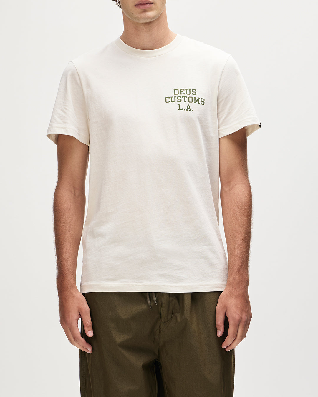 quickbeak-tee-vintage-white|Model