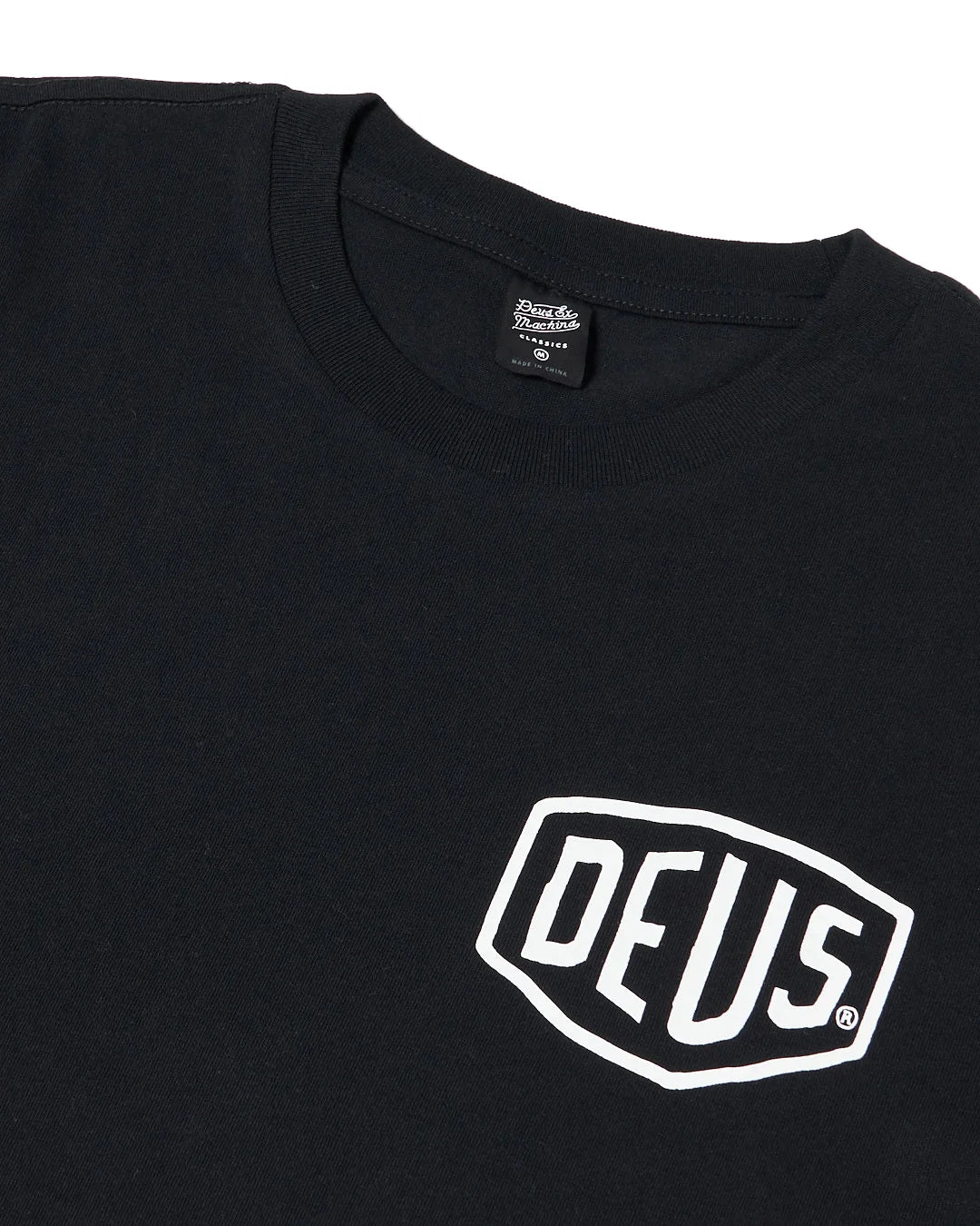 DEUS EX MACHINA Harajuku Address Muscle - Black
