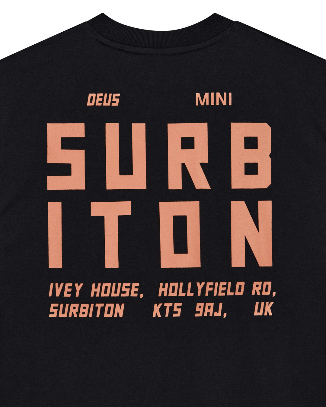 DEUS EX MACHINA SURBITON ADDRESS TEE - BLACK