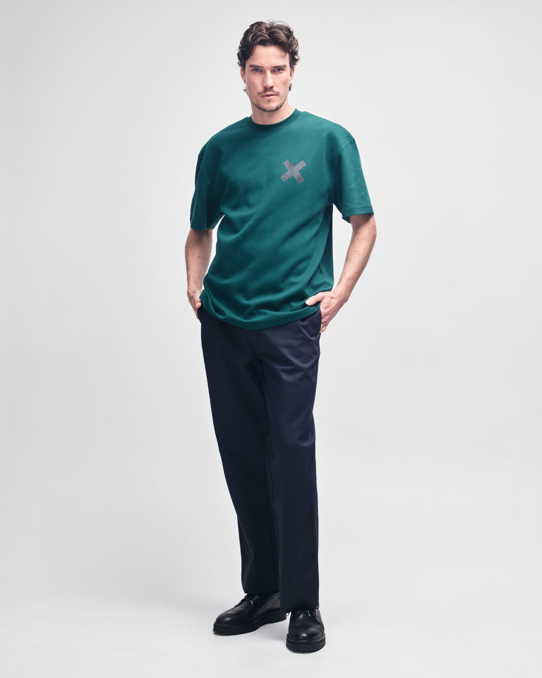 DEUS EX MACHINA SURBITON ADDRESS TEE - RACE GREEN