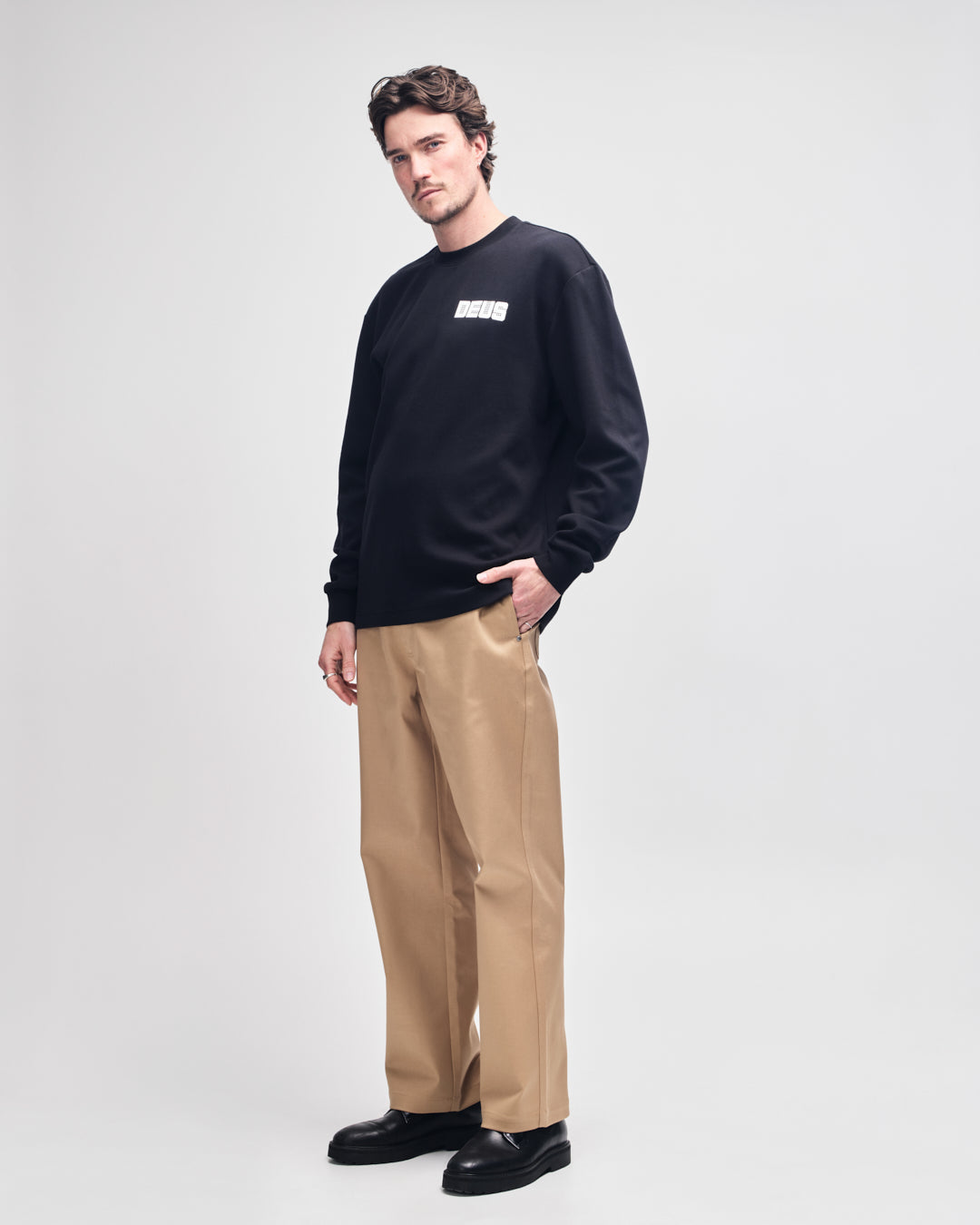 DEUS EX MACHINA BE FIRST LS TEE - BLACK