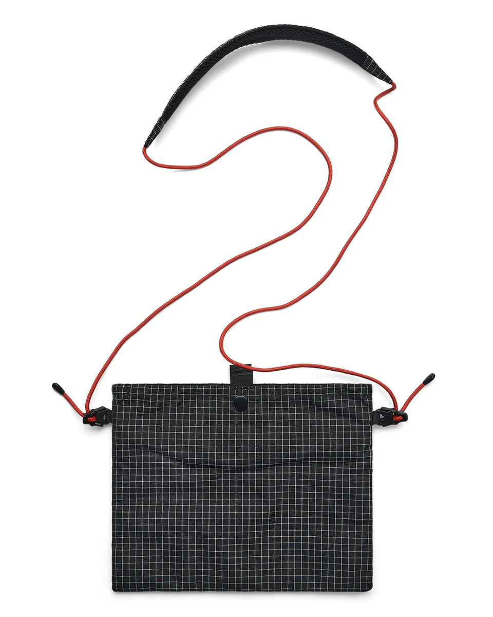 DEUS CHARLIE SACOCHE - BLACK