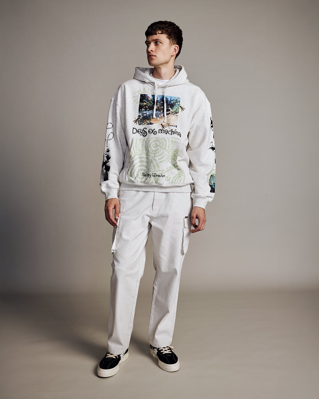 migration-hoodie-light-grey-marle|Model