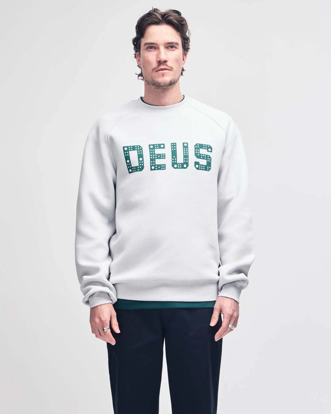 DEUS EX MACHINA BLOCK DRILL CREW - ALUMINIUM