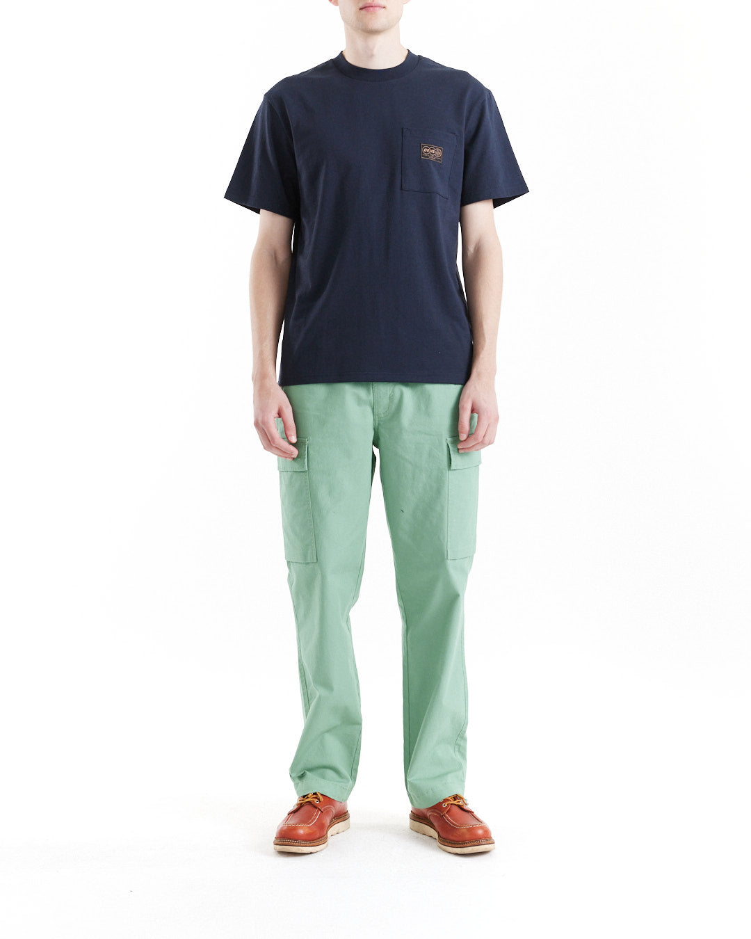 Terrace Pocket Tee - Black|Model