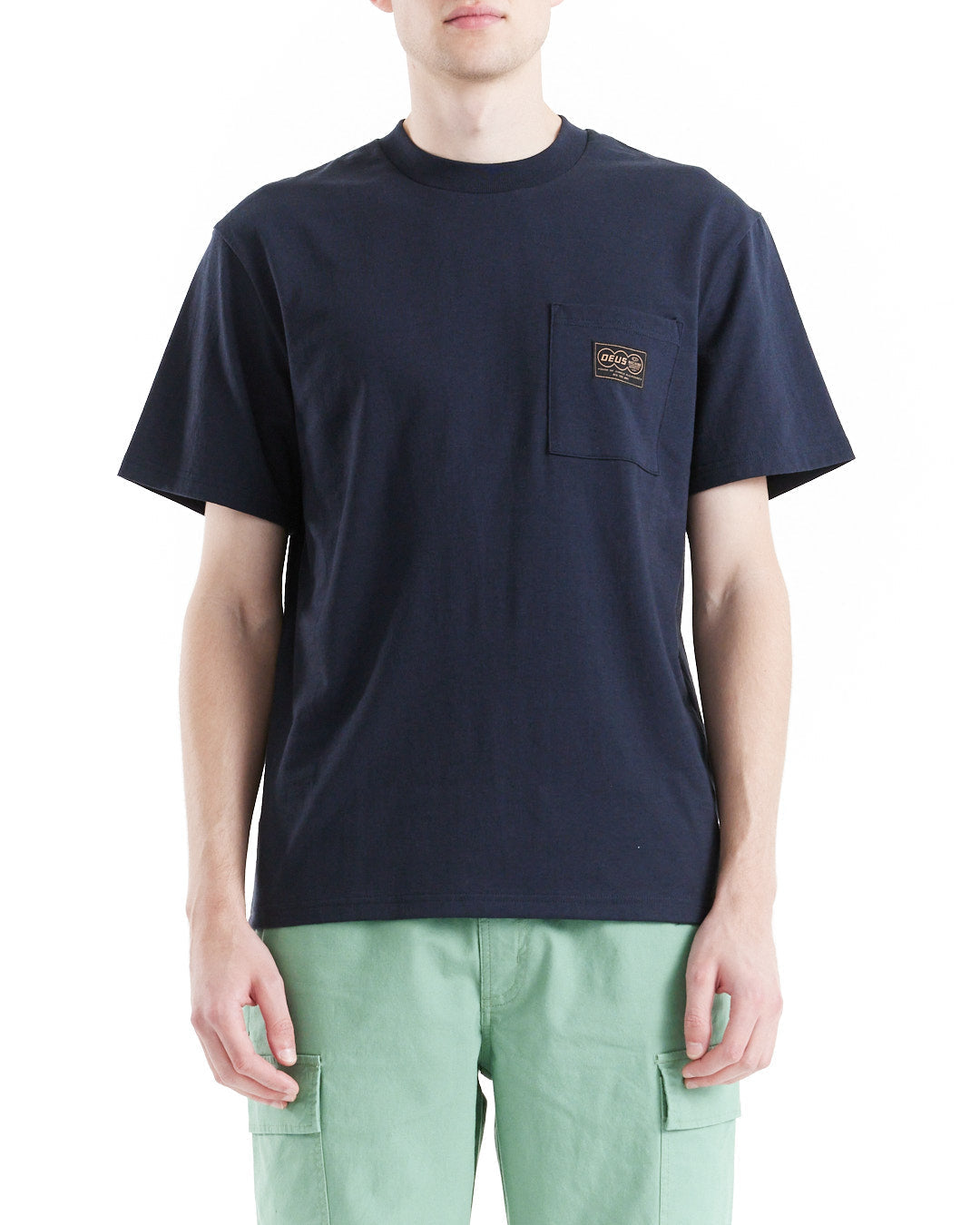 Terrace Pocket Tee - Black|Model